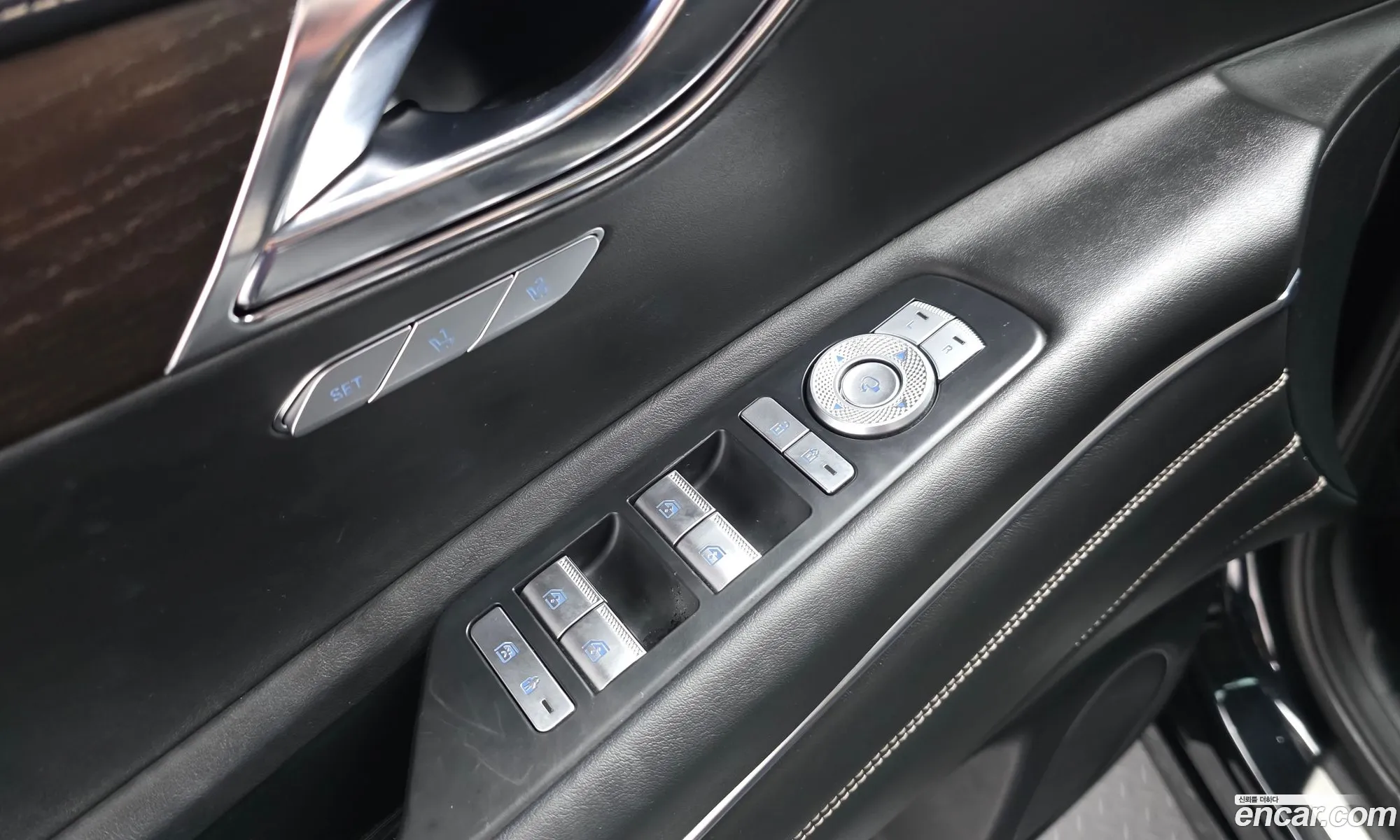Genesis GV80 2020 — 22