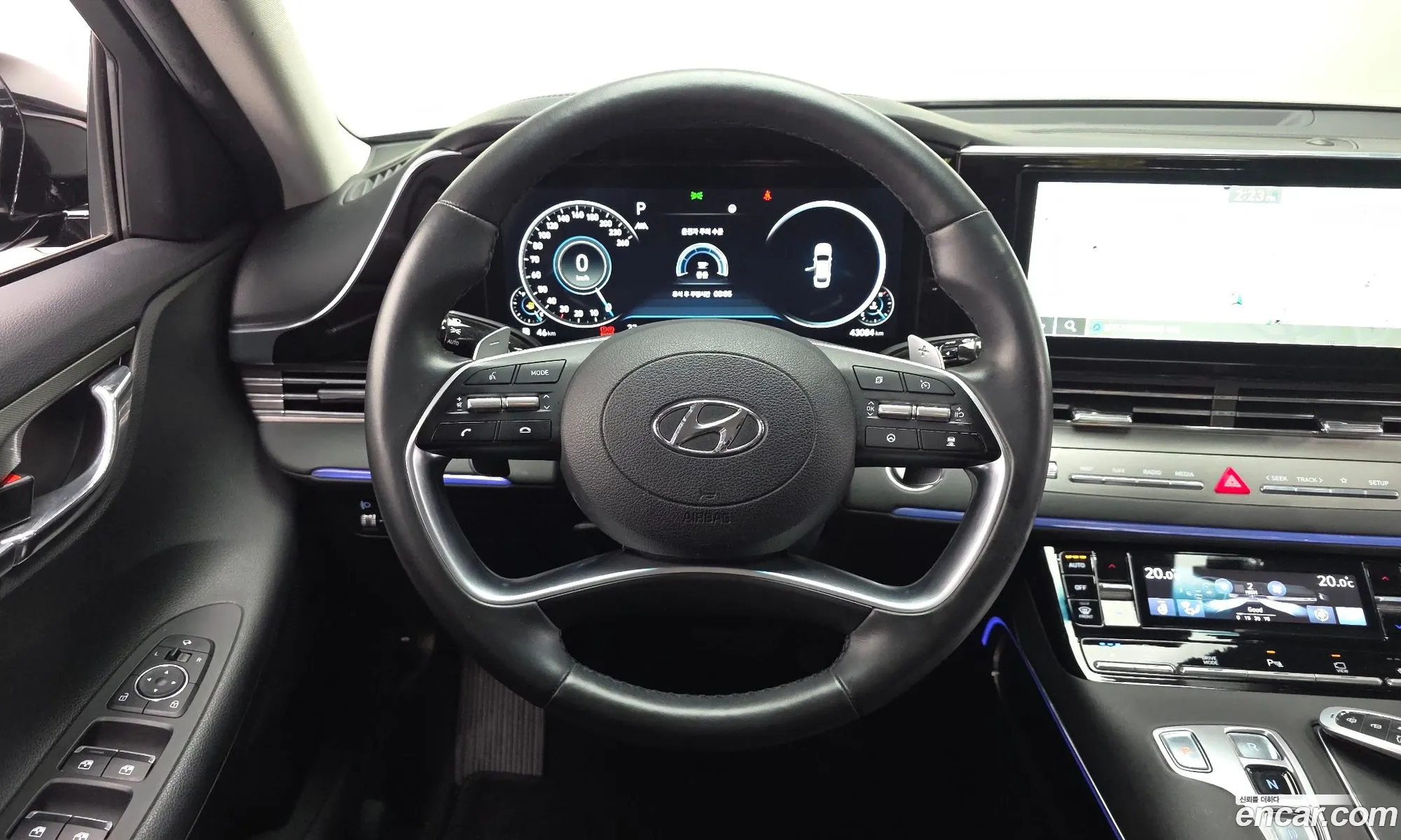 Hyundai Grandeur IG 2022 — 28