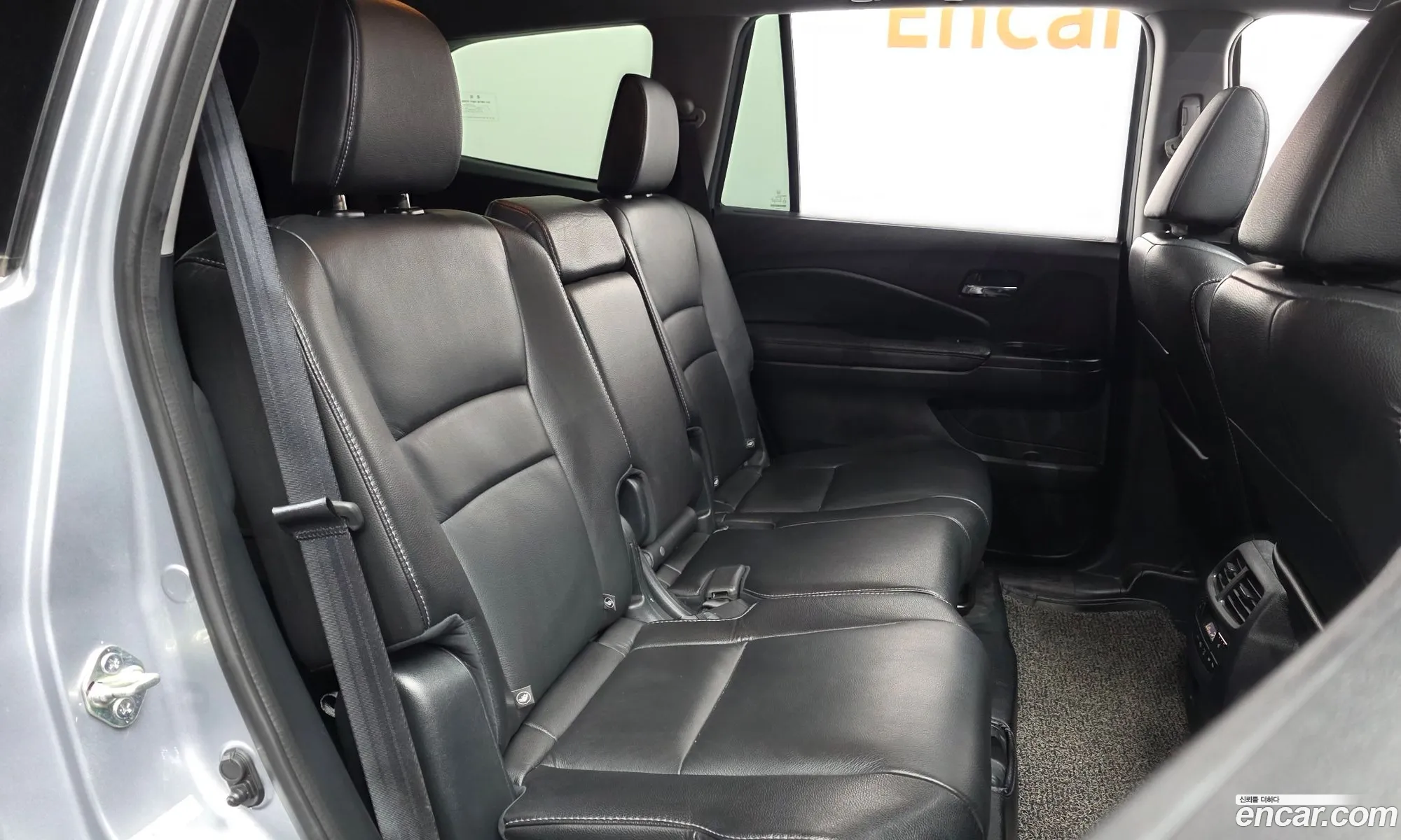 Honda Pilot 2016 5FNYF6850GB201792 — 12