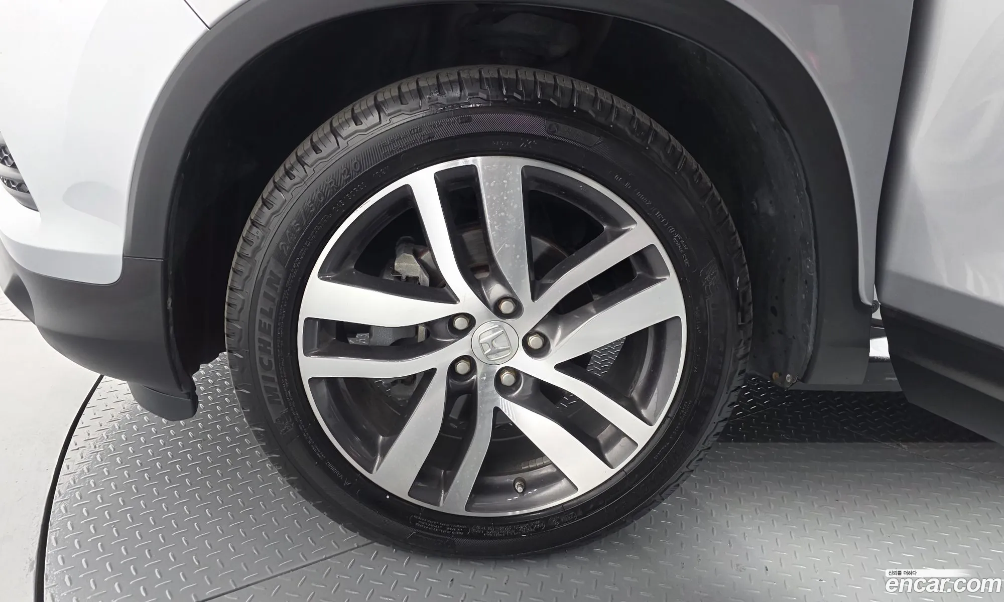 Honda Pilot 2016 5FNYF6850GB201792 — 9