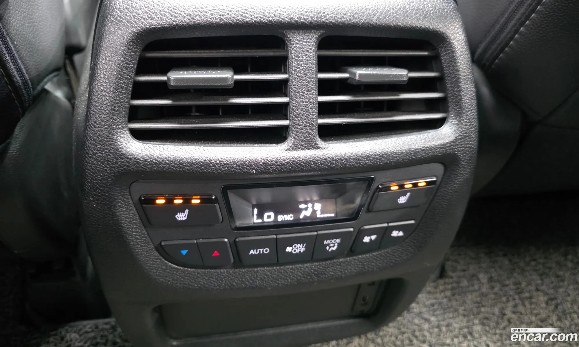 Honda Pilot 2016 5FNYF6850GB201792 — 2