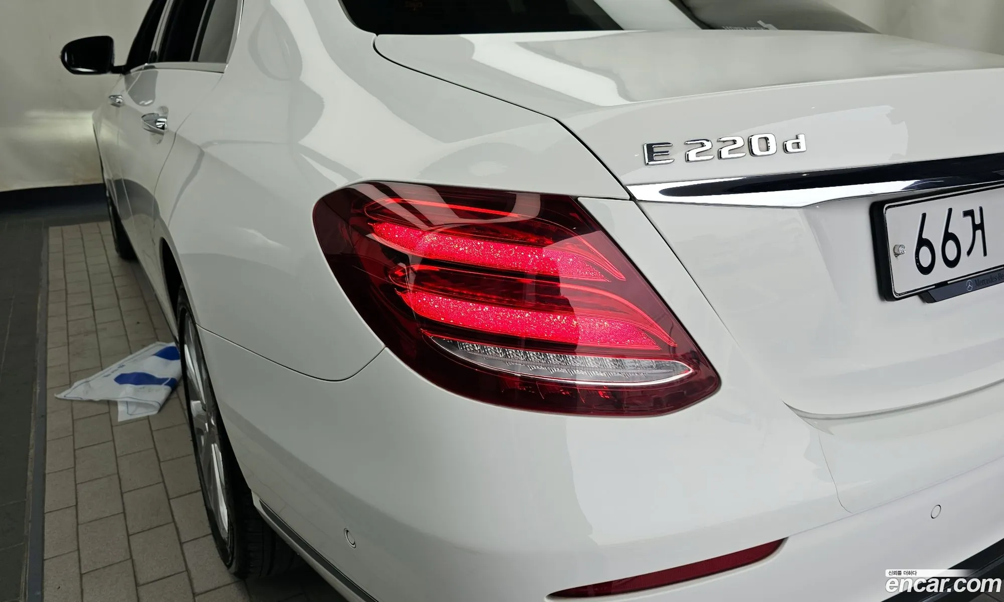 Mercedes-Benz E-Class W213 2018 WDDZF0FB5JA363121 — 13