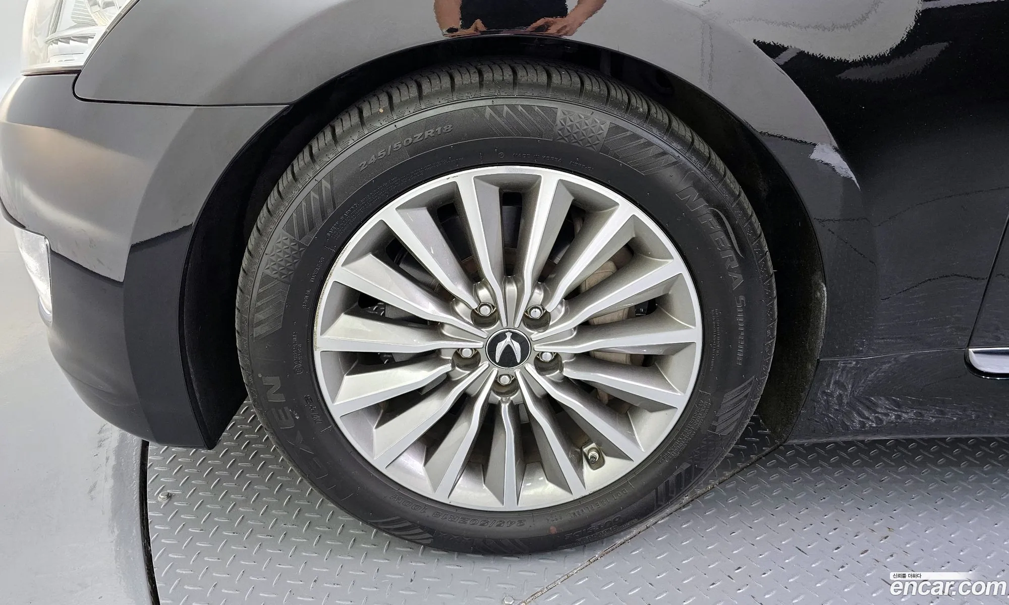 Hyundai Equus 2014 — 12