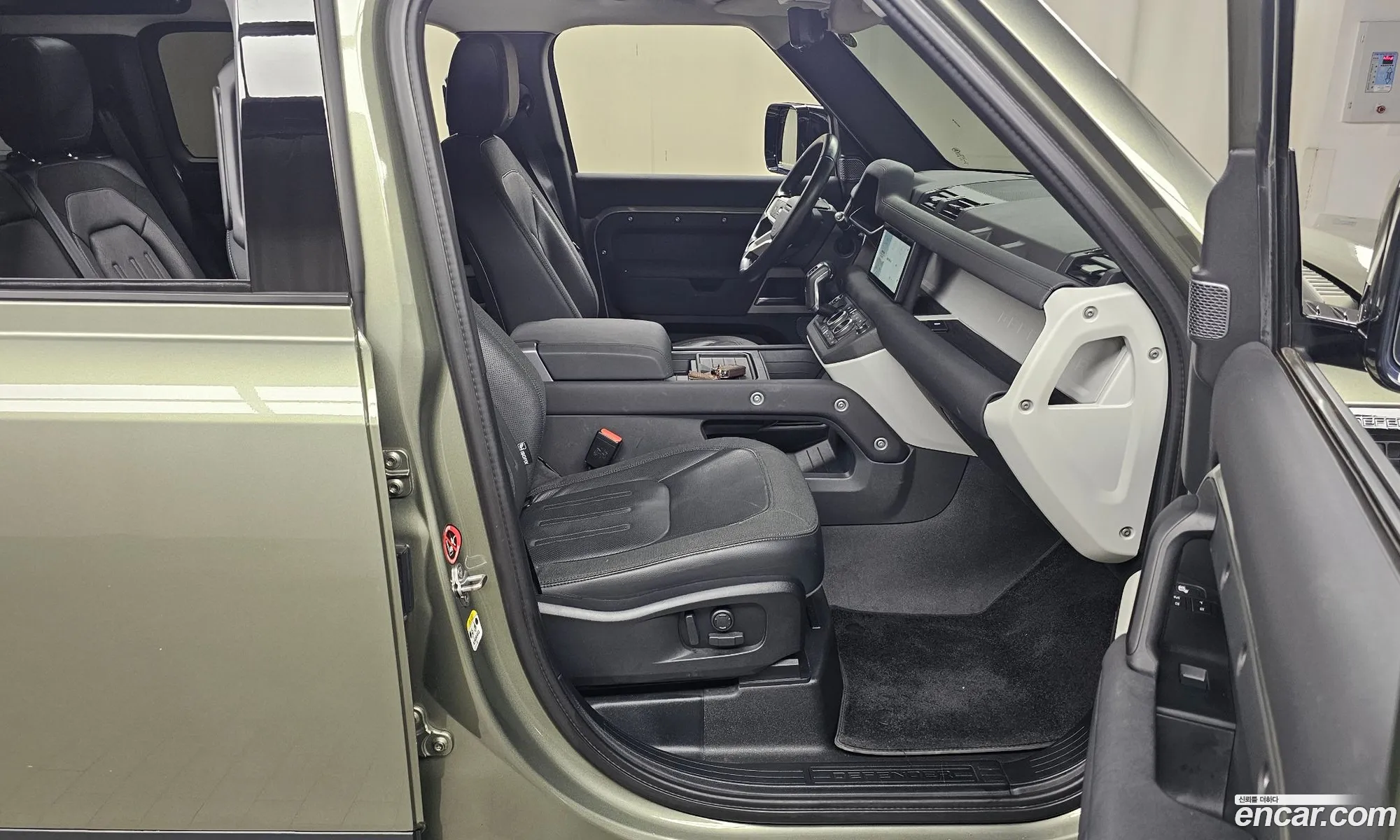 Land Rover Defender 2020 SALEA7BN5L2032013 — 11