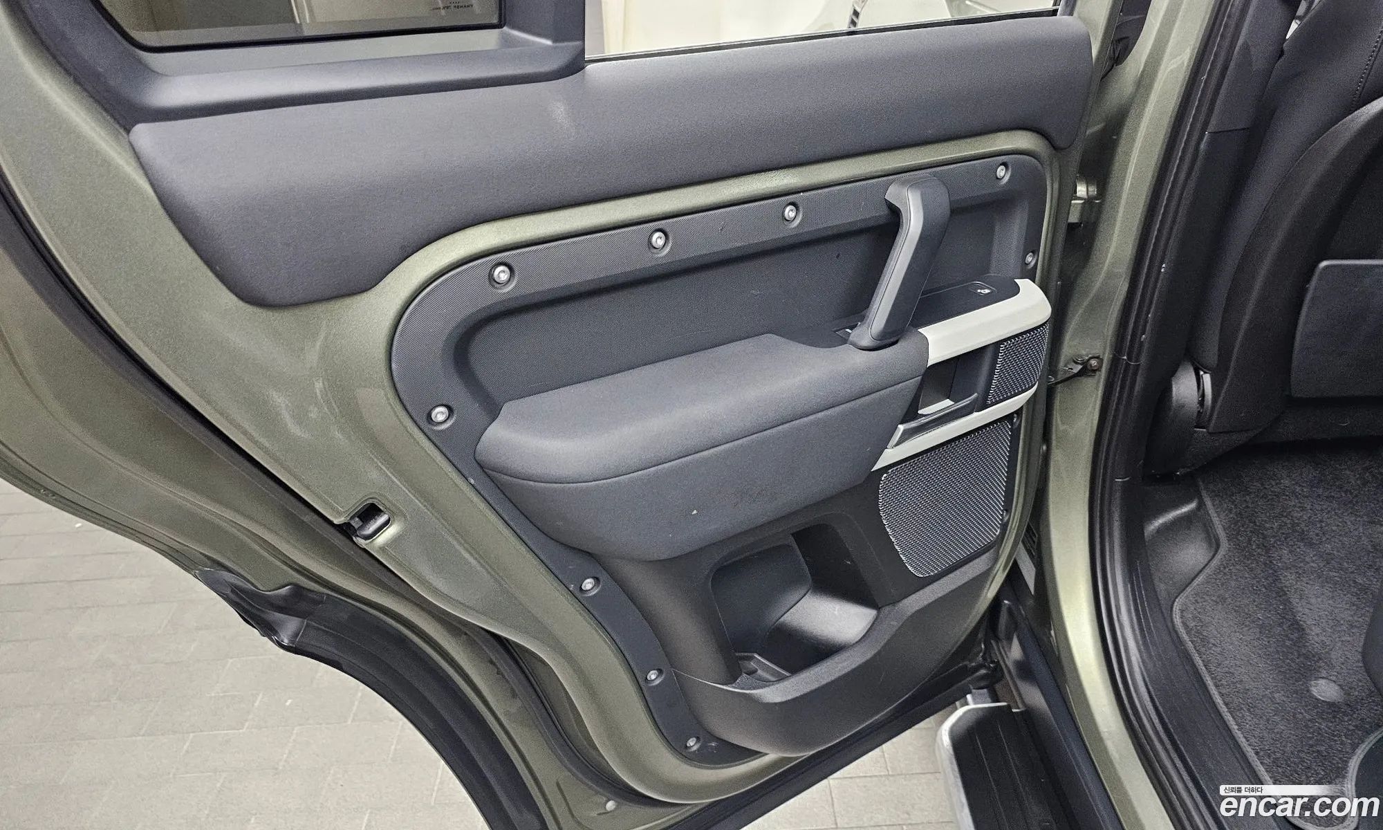 Land Rover Defender 2020 SALEA7BN5L2032013 — 8