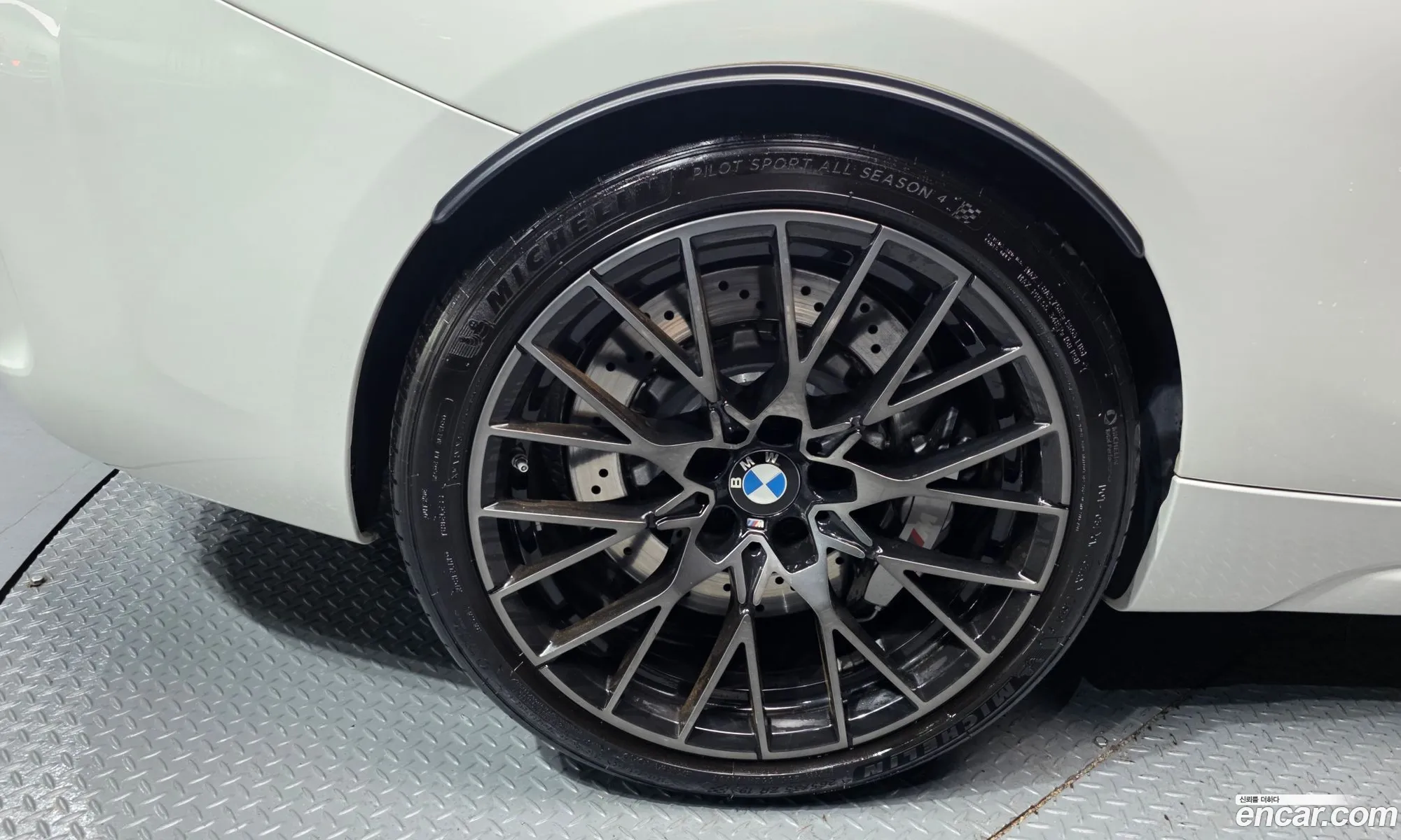 BMW M2 2021 WBS2U710111111111 — 14