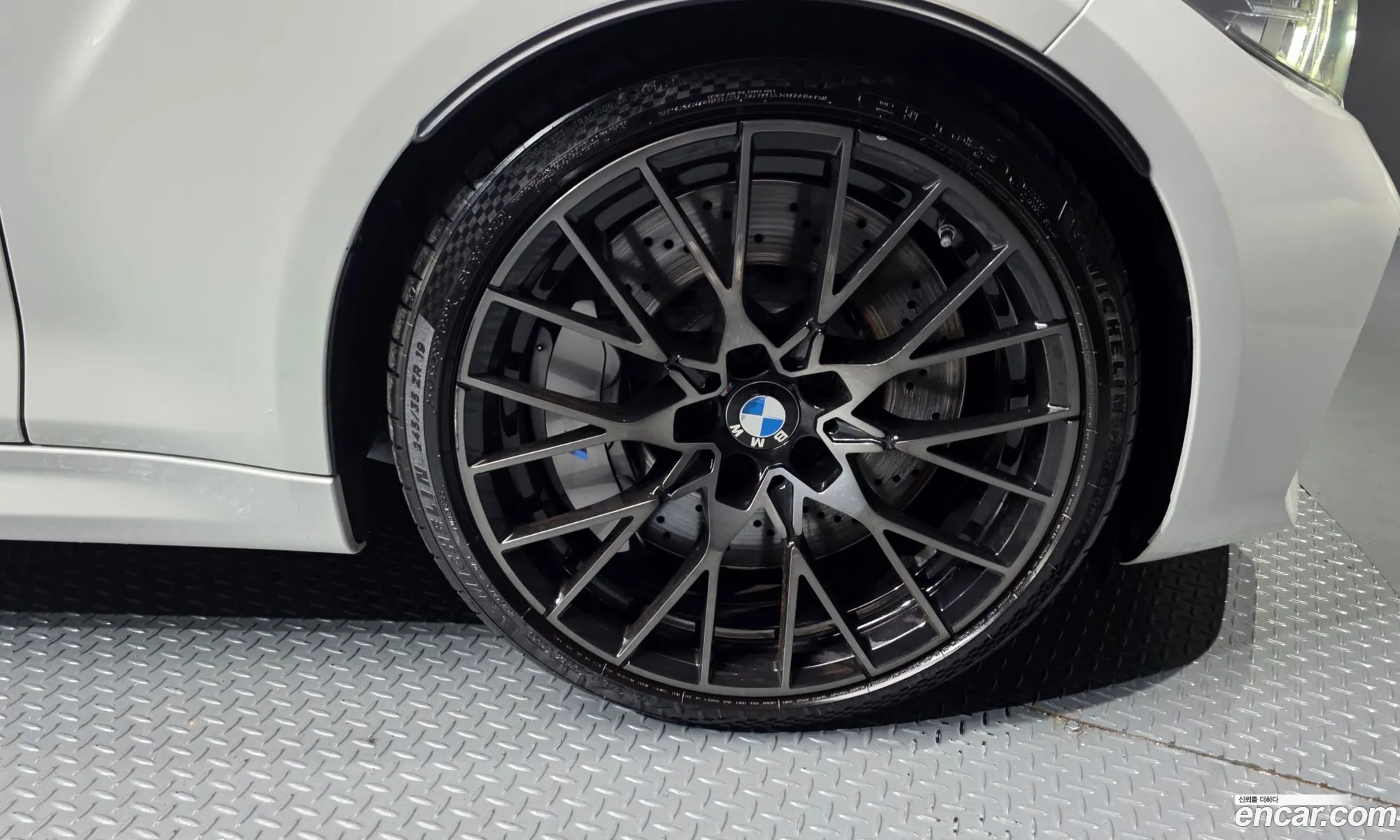 BMW M2 2021 WBS2U710111111111 — 24
