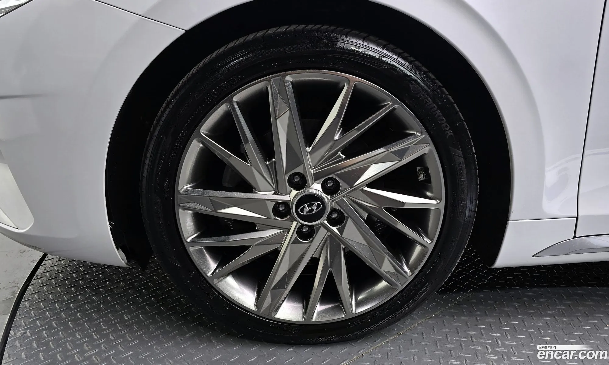 Hyundai Grandeur IG 2020 — 20