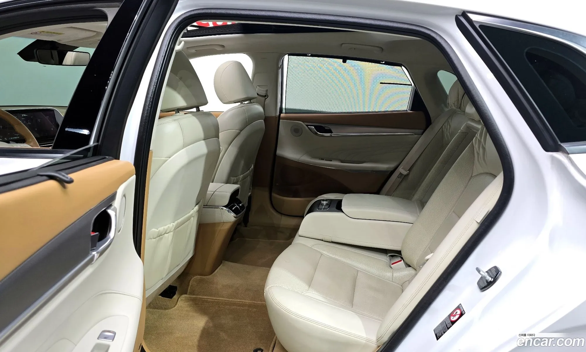 Hyundai Grandeur IG 2020 — 25