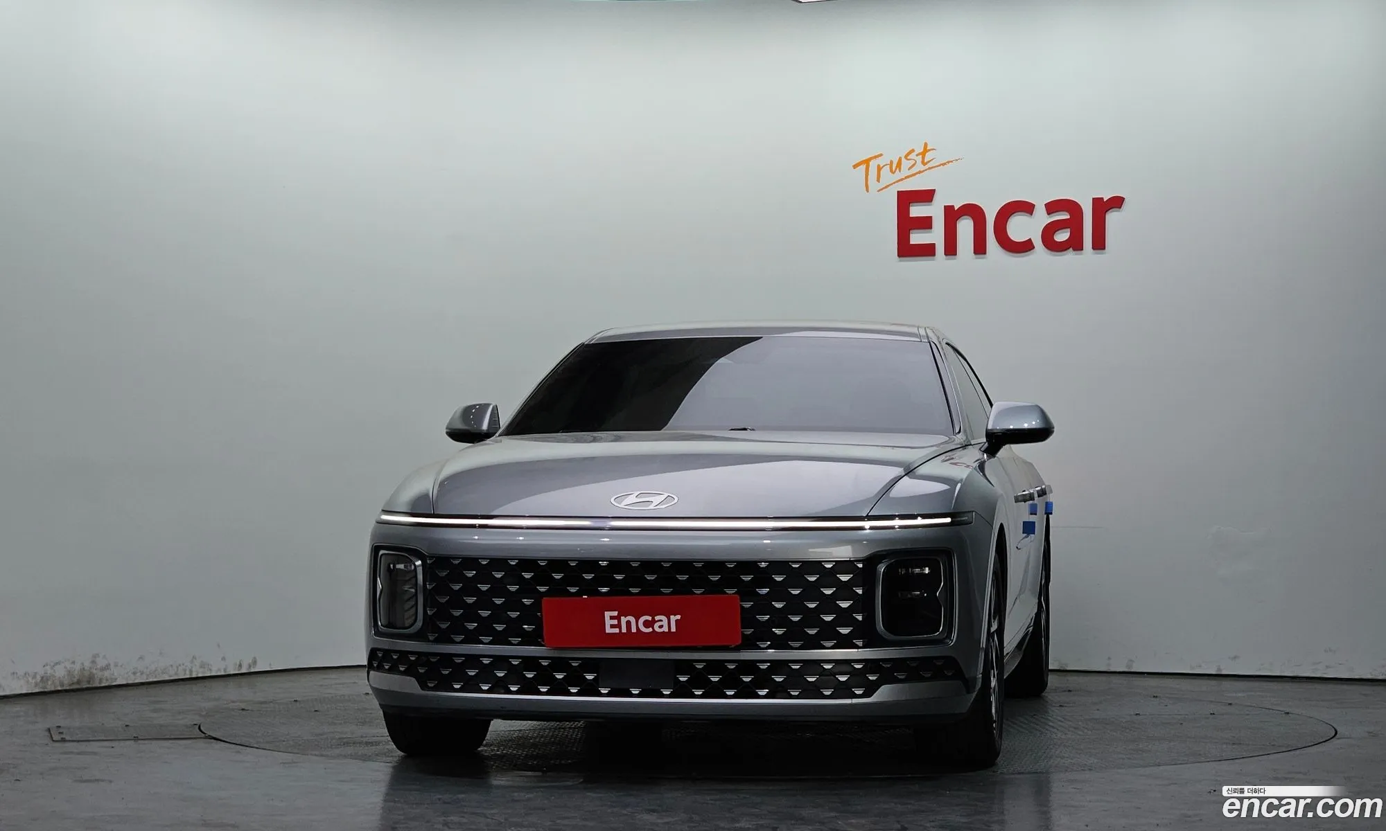 Hyundai Grandeur 2023 — 14