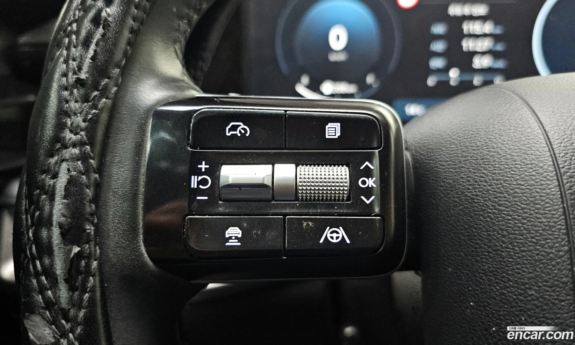 Hyundai Grandeur 2023 — 10