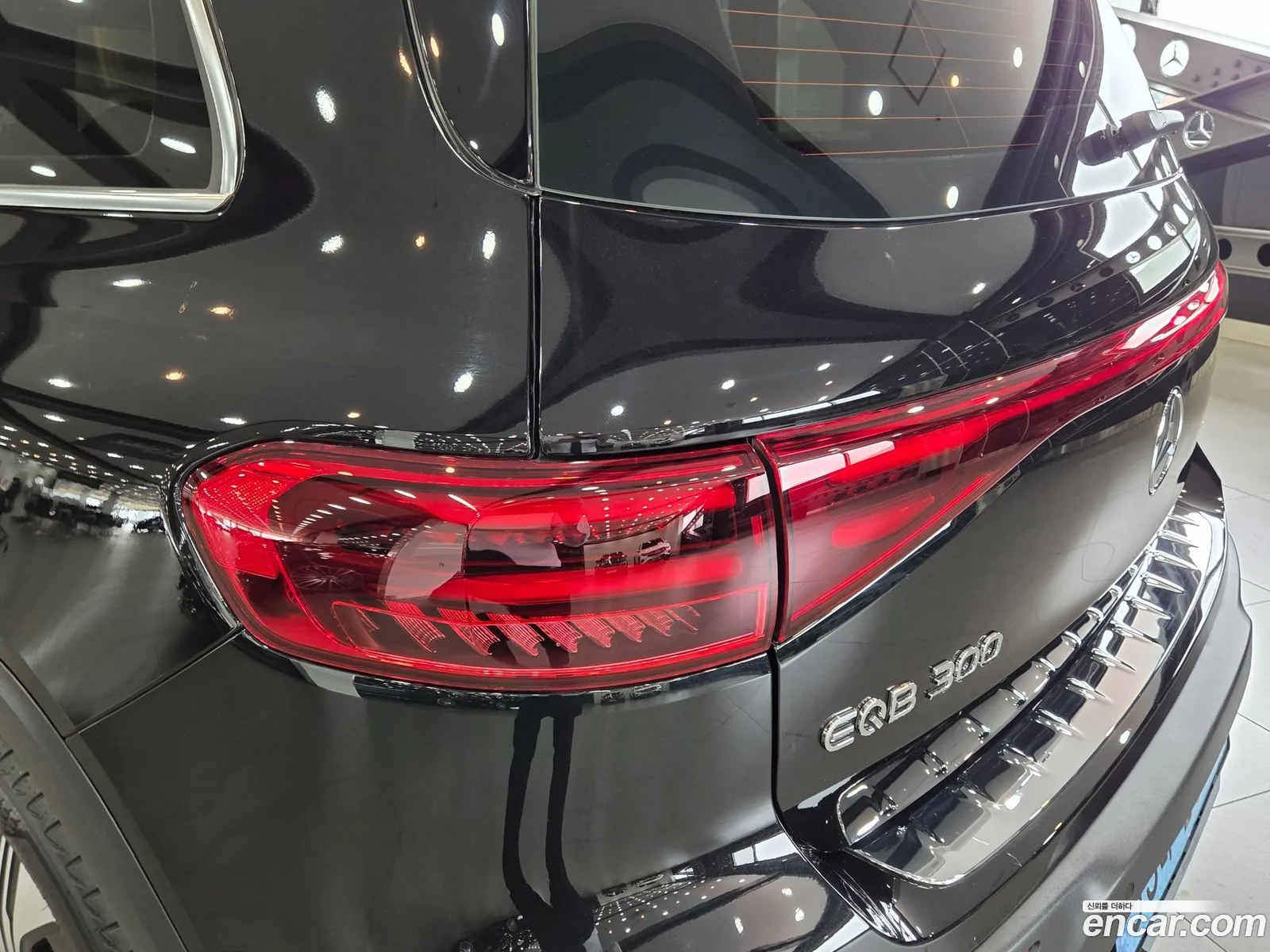 Mercedes-Benz EQB X243 2025 — 15