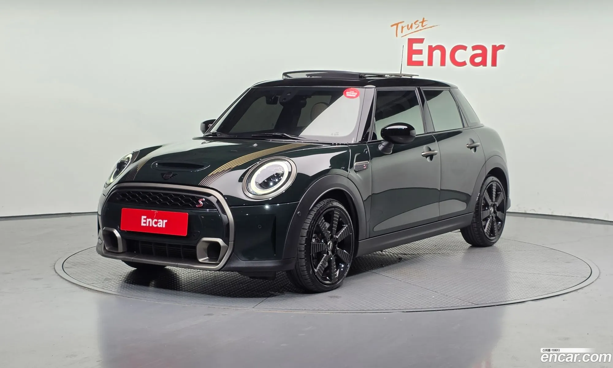 Mini Cooper S 2022 WMW61DK0XP2S97303 — 26