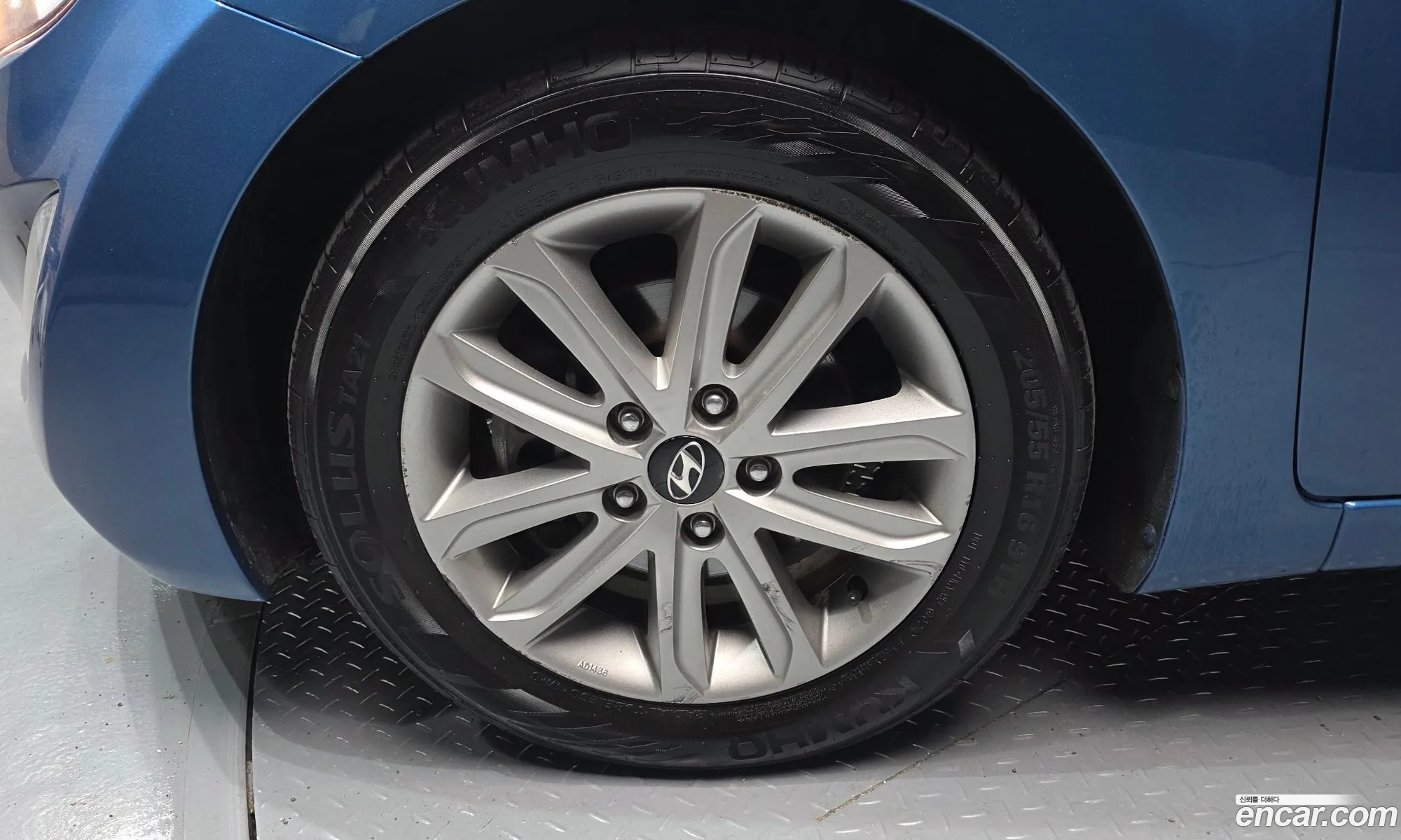 Hyundai Elantra 2013 — 17