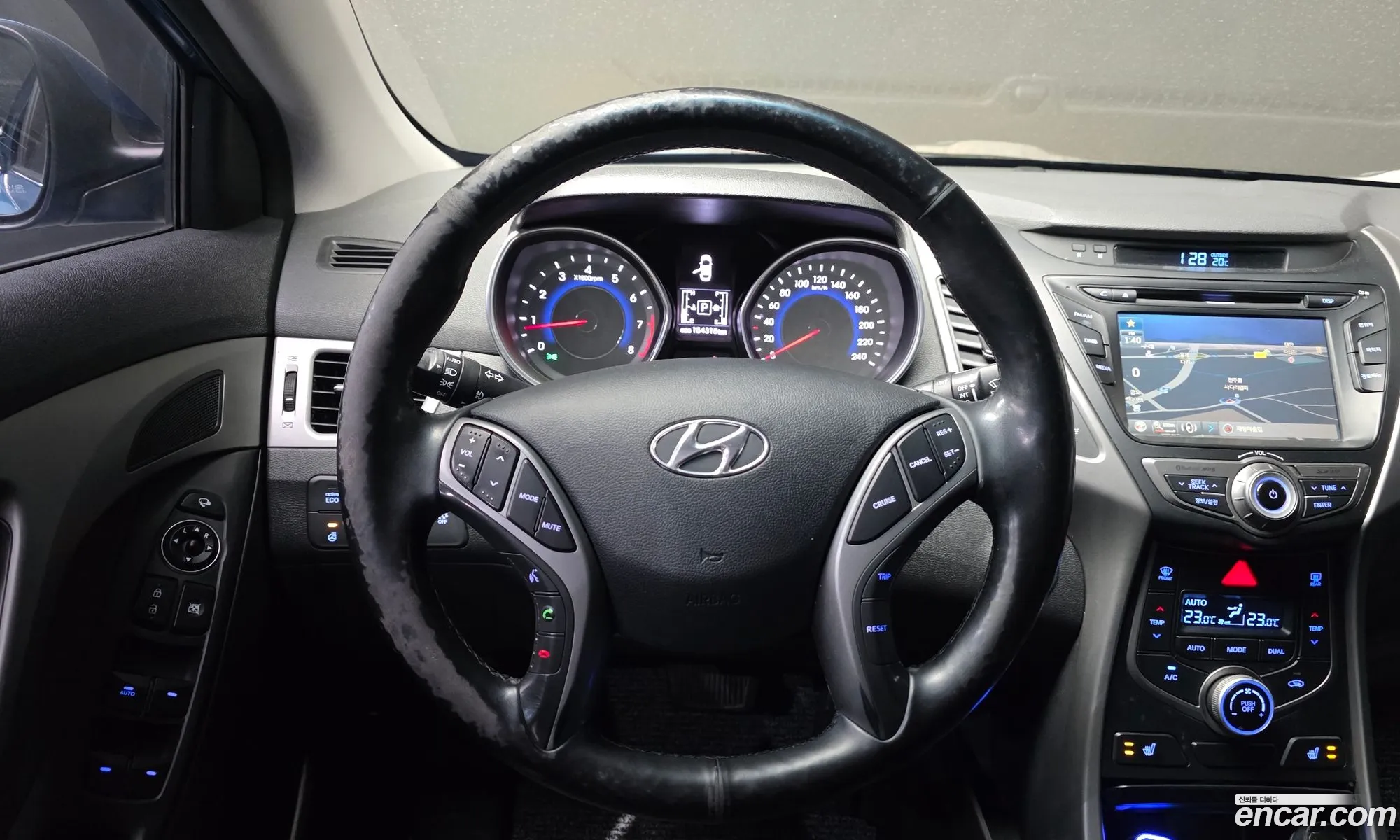 Hyundai Elantra 2013 — 18