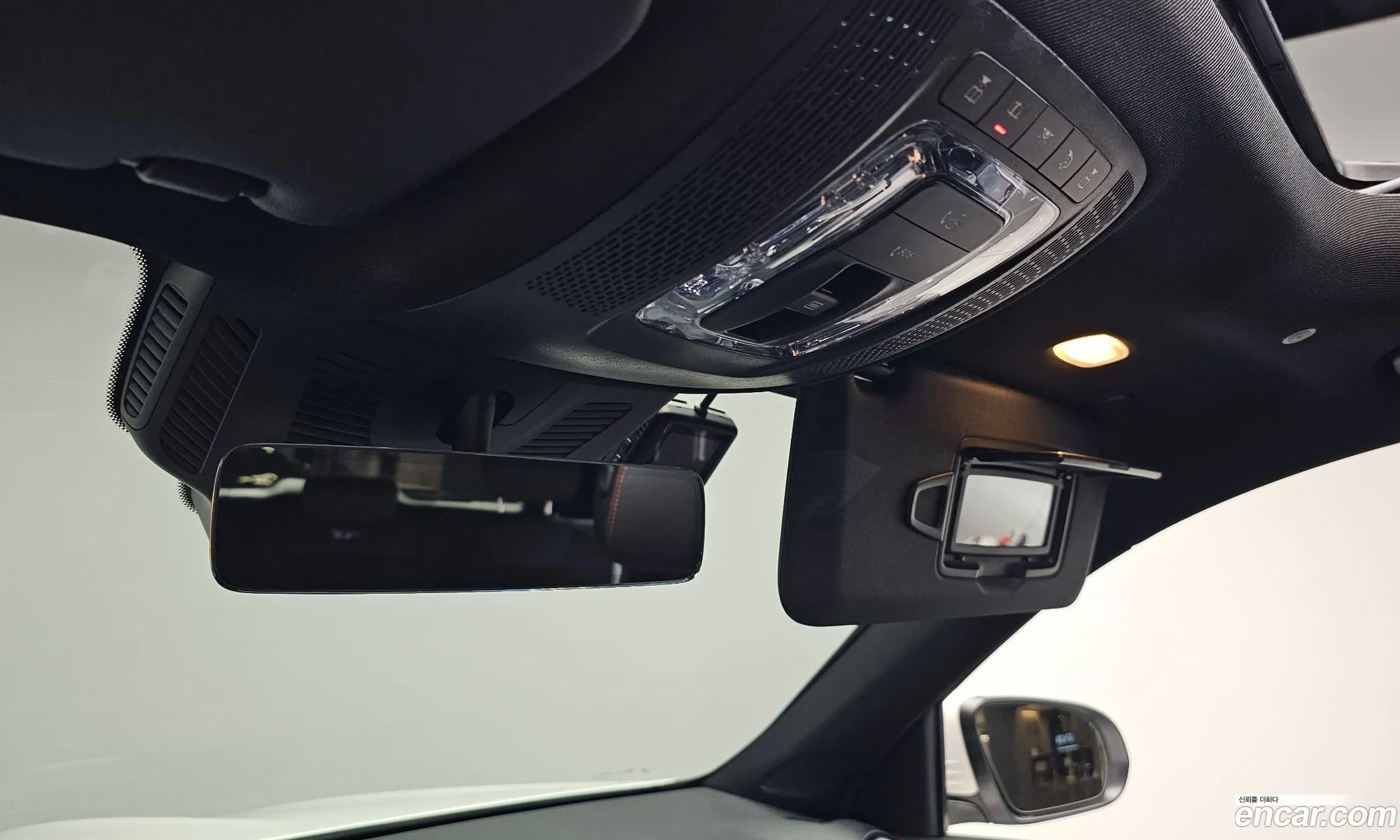 Mercedes-Benz GLB-Class X247 2023 — 20