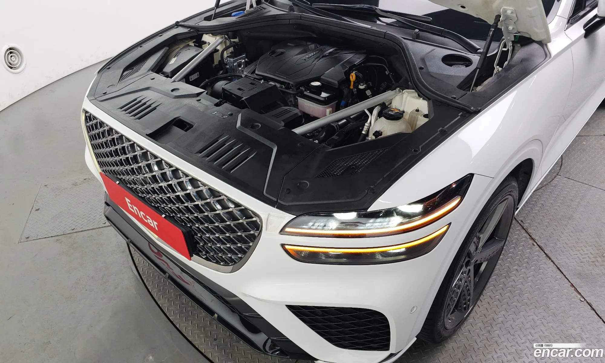 Genesis GV70 2022 — 27