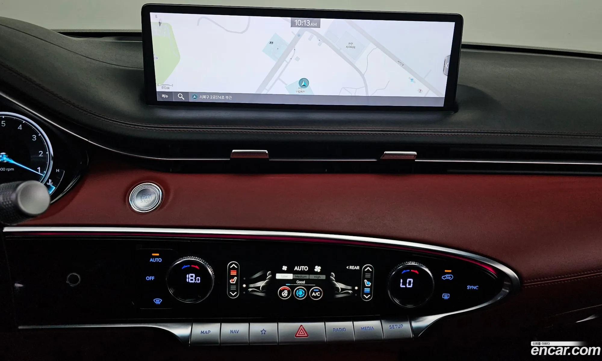 Genesis GV70 2022 — 7
