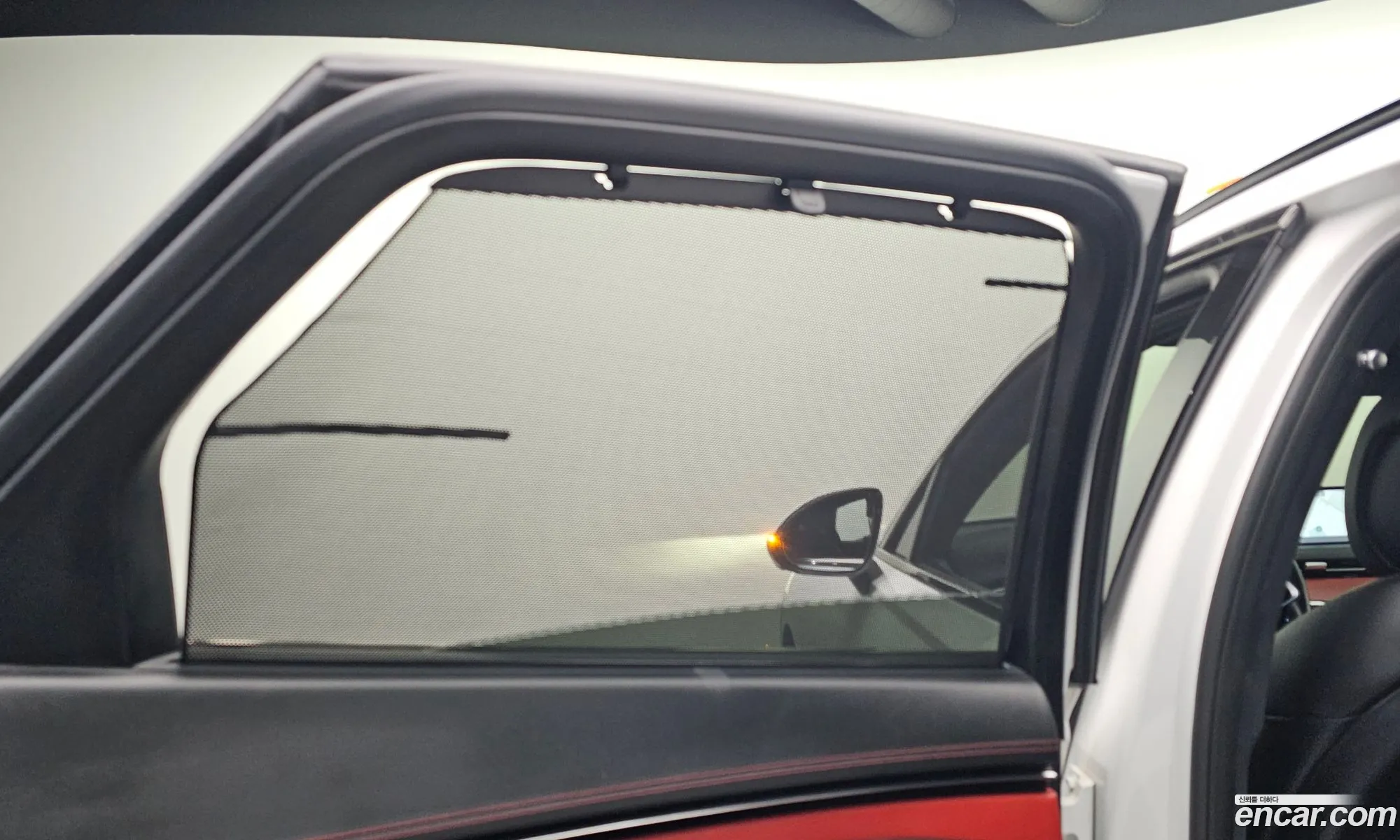 Genesis GV70 2022 — 35