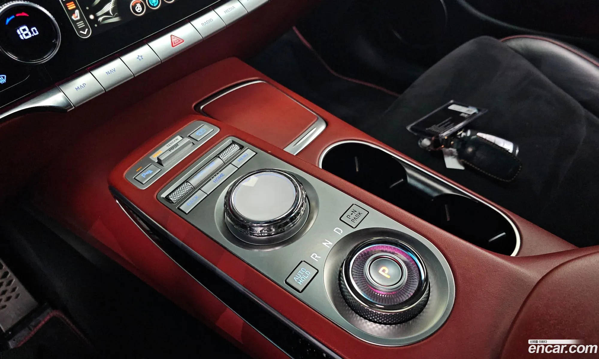 Genesis GV70 2022 — 14