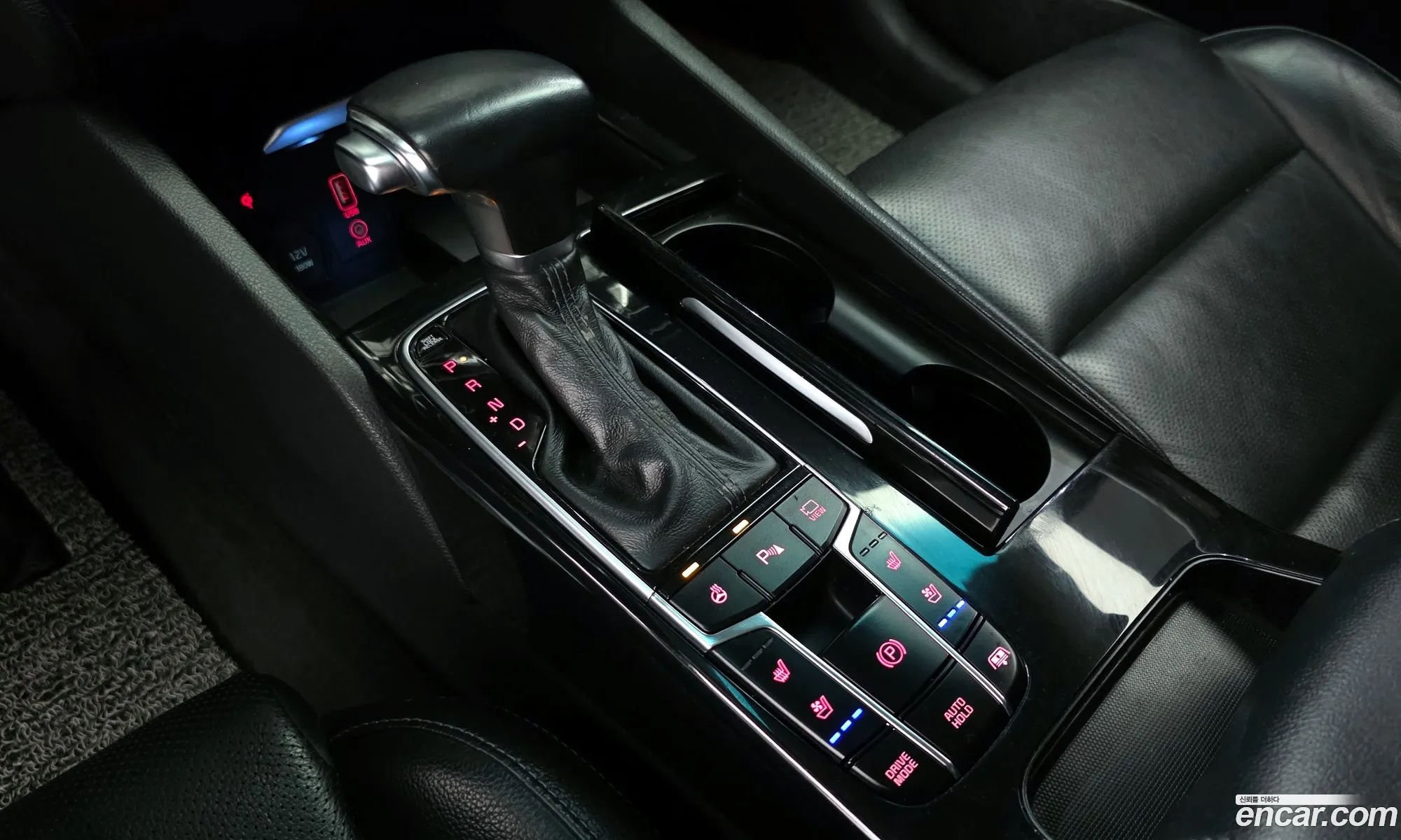 Kia K7 2019 — 29