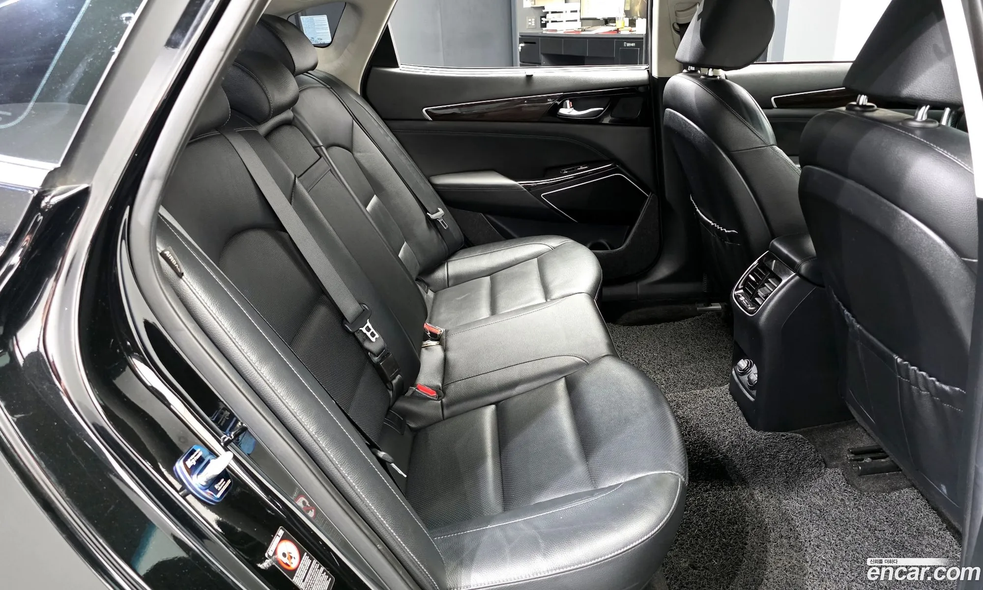 Kia K7 2019 — 19