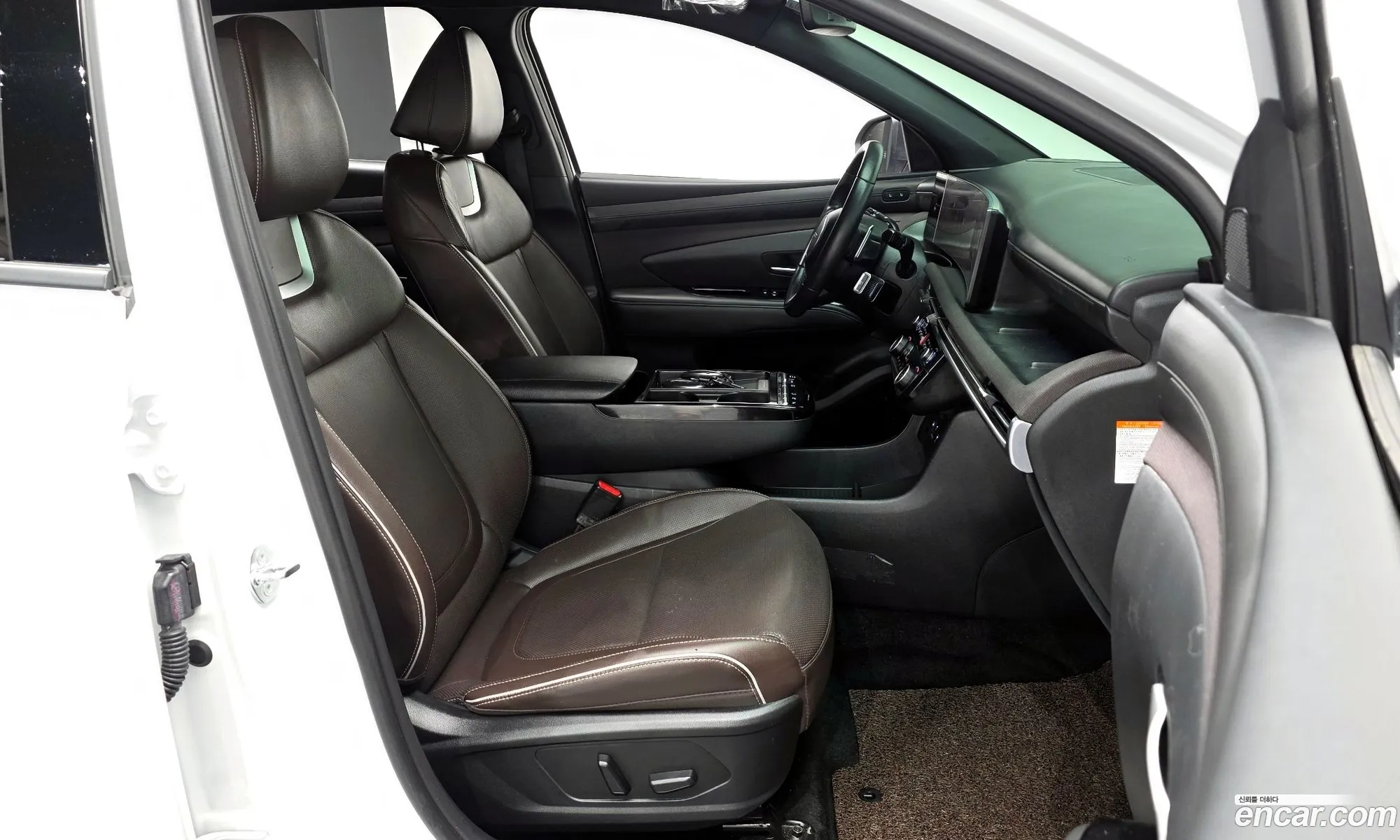 Hyundai Tucson Hybrid 2025 — 11