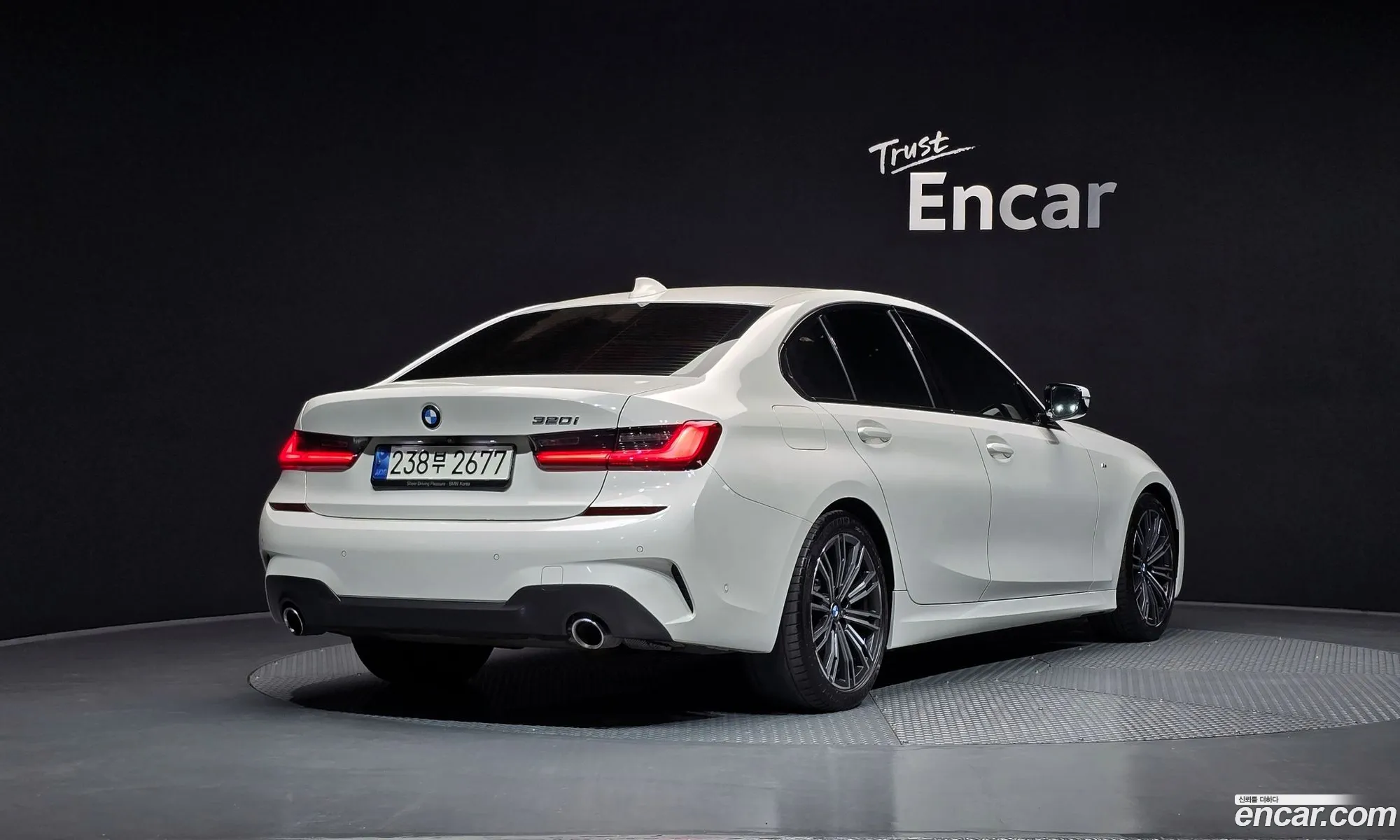 BMW 3 Series 2021 — 12