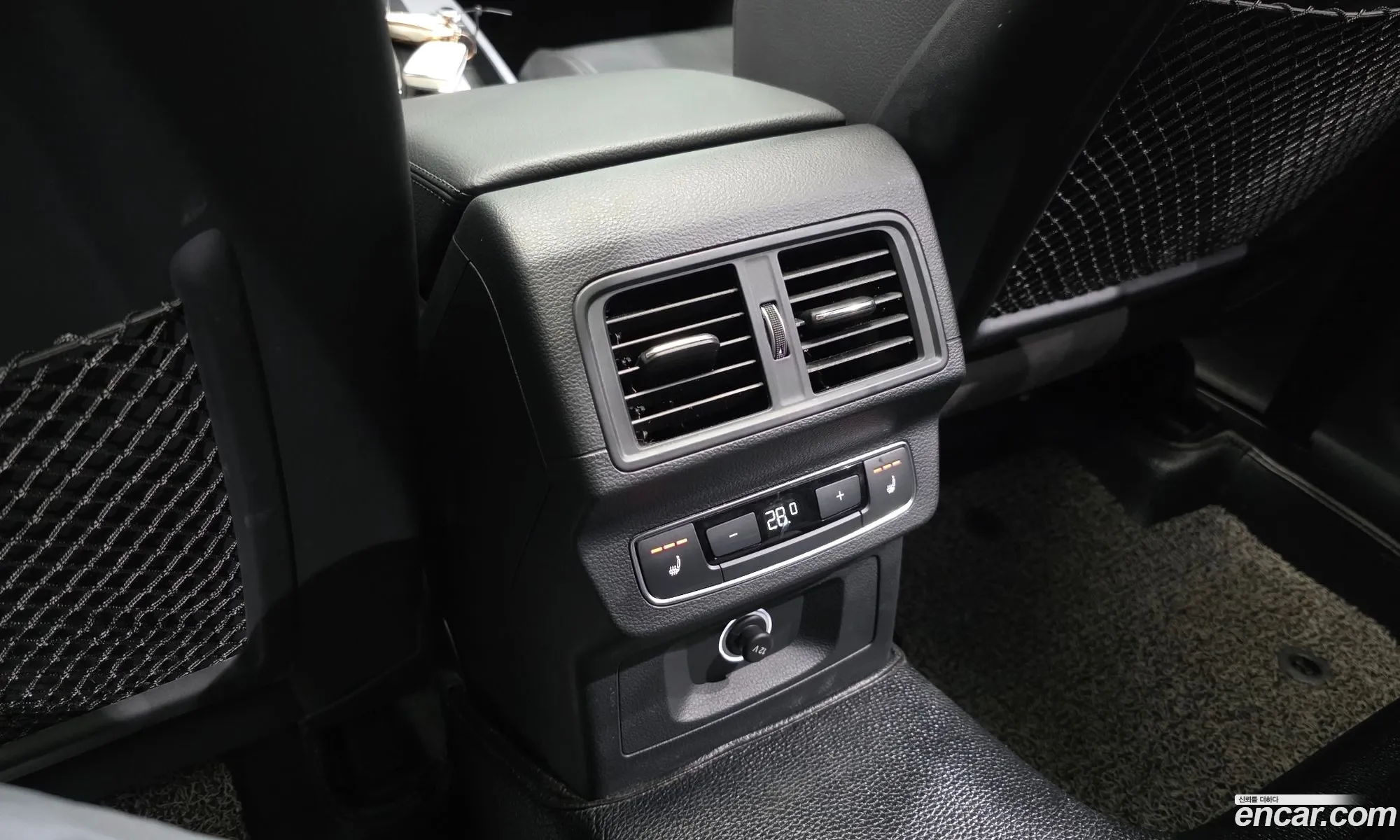Audi Q5 2020 WAUZZZFY5L2086281 — 17