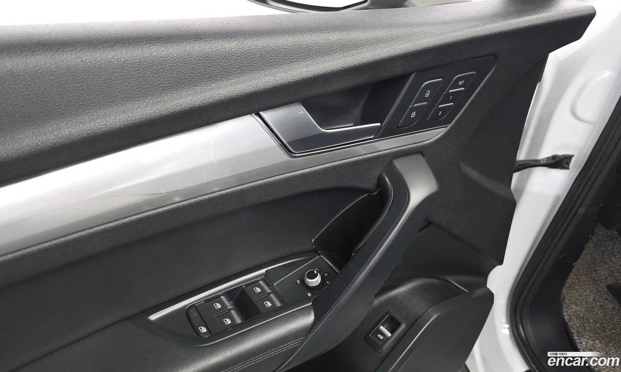Audi Q5 2020 WAUZZZFY5L2086281 — 10