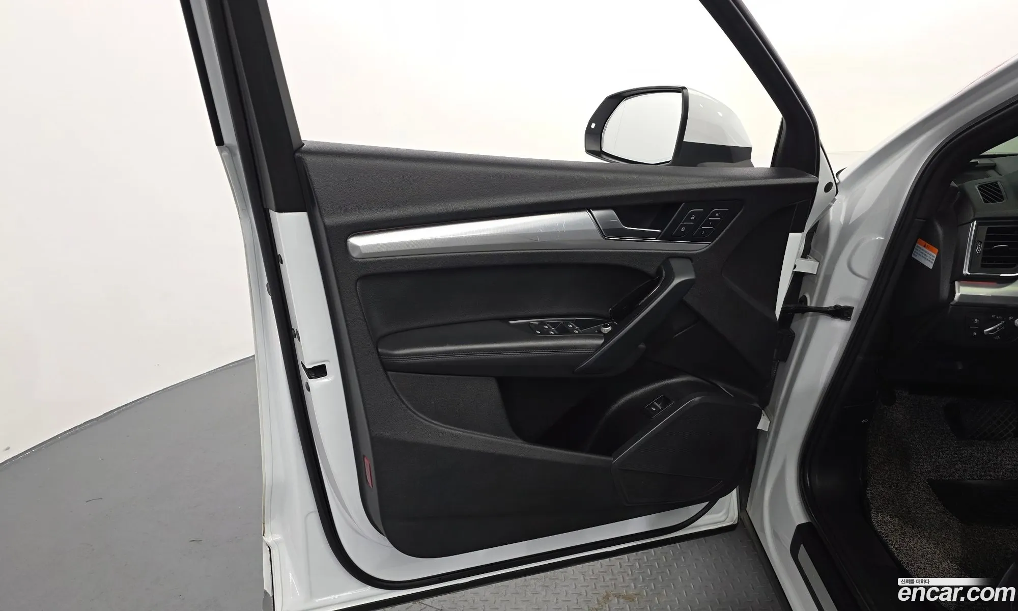 Audi Q5 2020 WAUZZZFY5L2086281 — 16