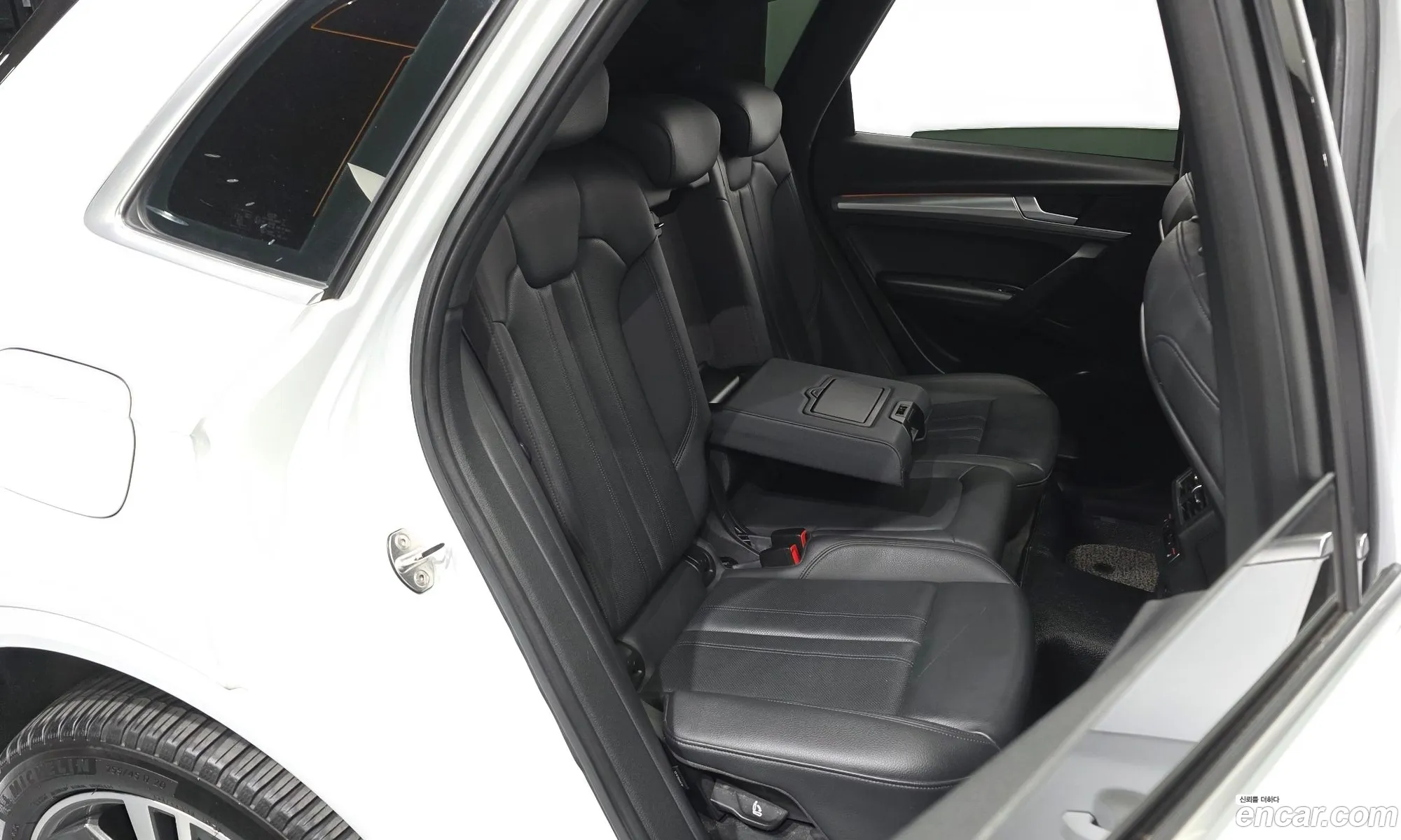 Audi Q5 2020 WAUZZZFY5L2086281 — 38