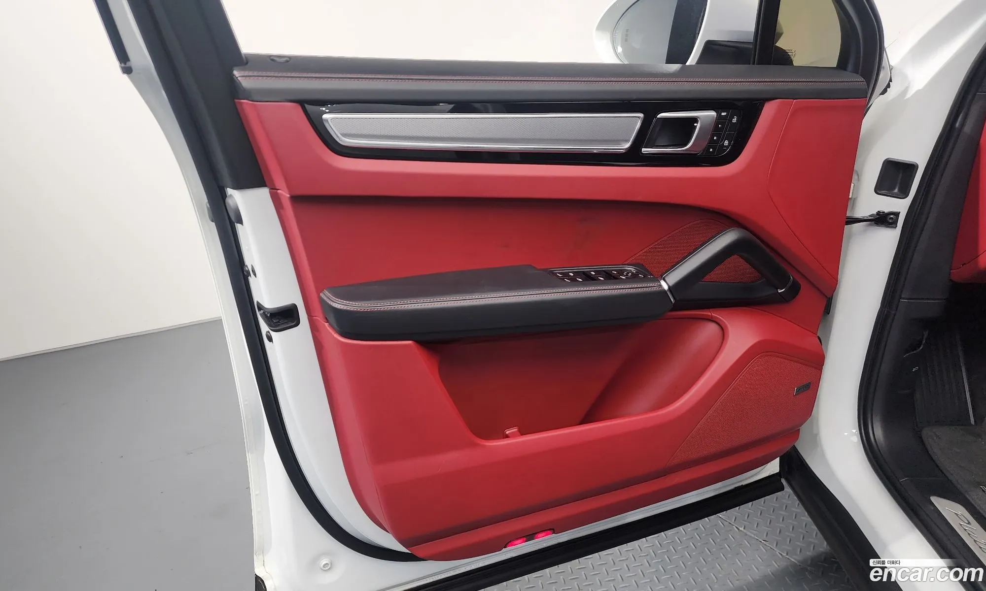 Porsche Cayenne 2023 WP1BA29Y3PDA37118 — 6
