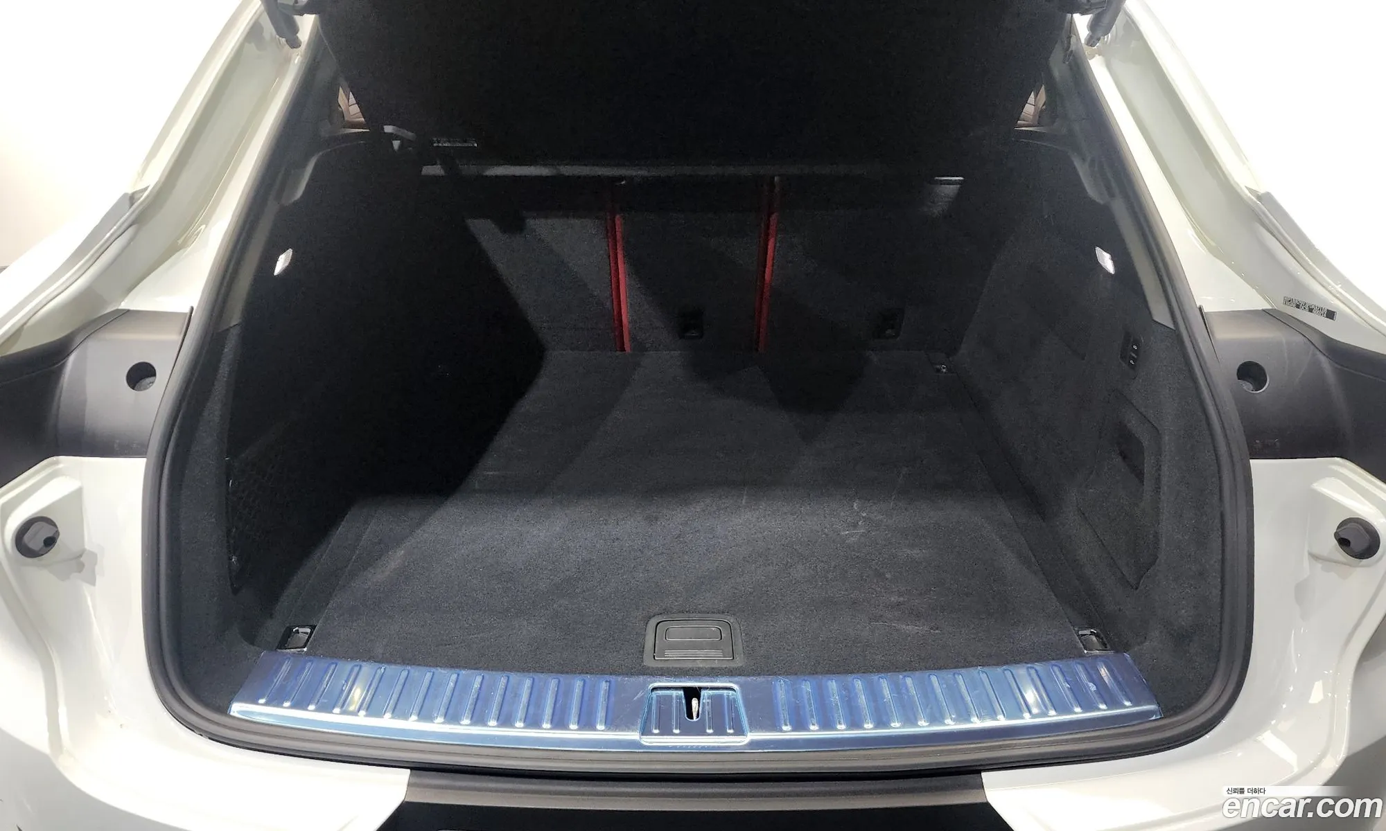 Porsche Cayenne 2023 WP1BA29Y3PDA37118 — 32