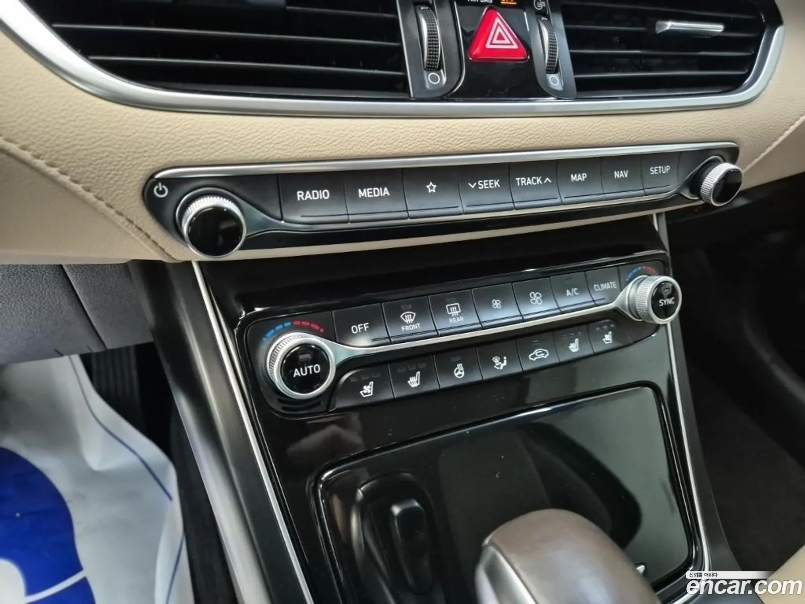 Hyundai Grandeur IG 2018 — 12