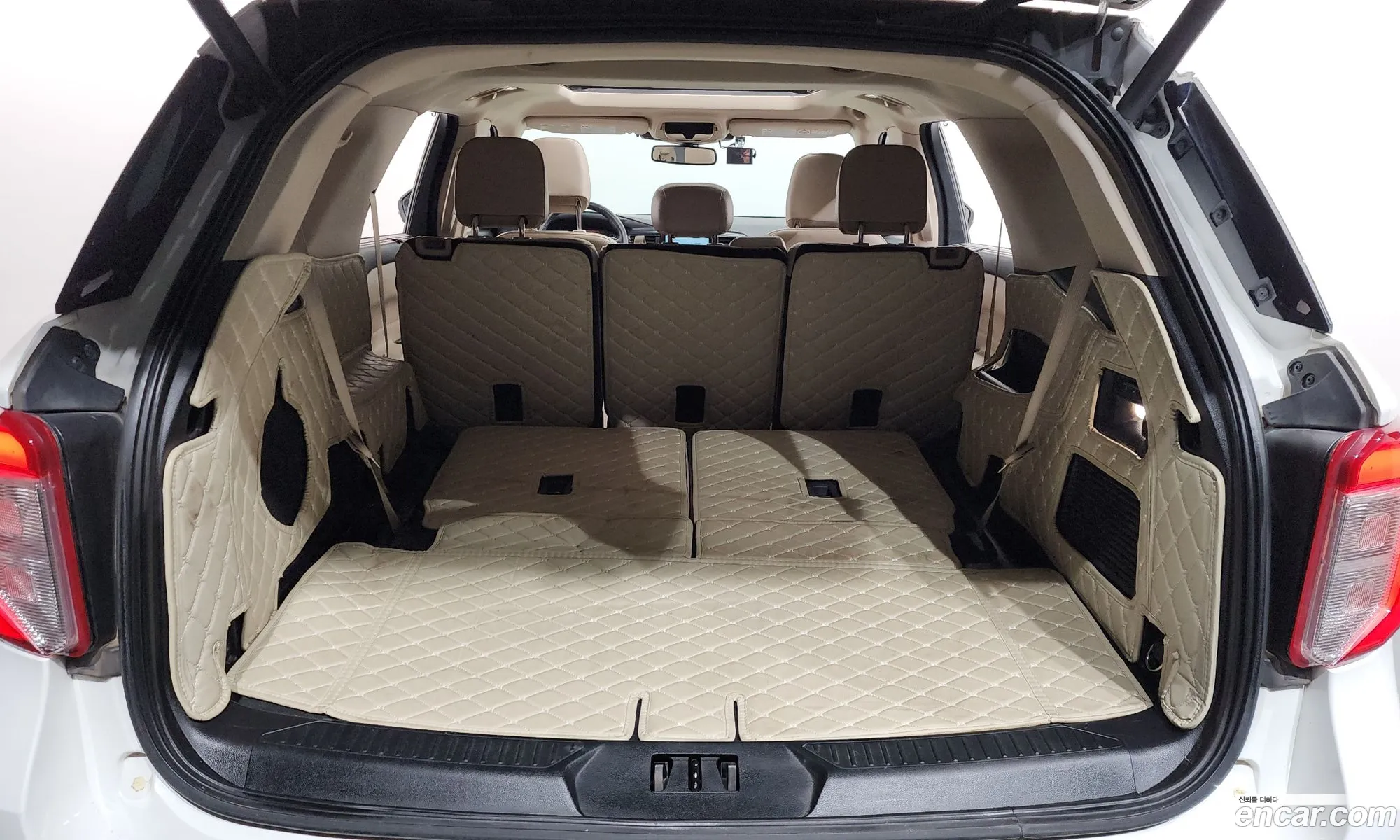 Ford Explorer 6th Gen 2021 1FMSK8FH3MGC41400 — 18