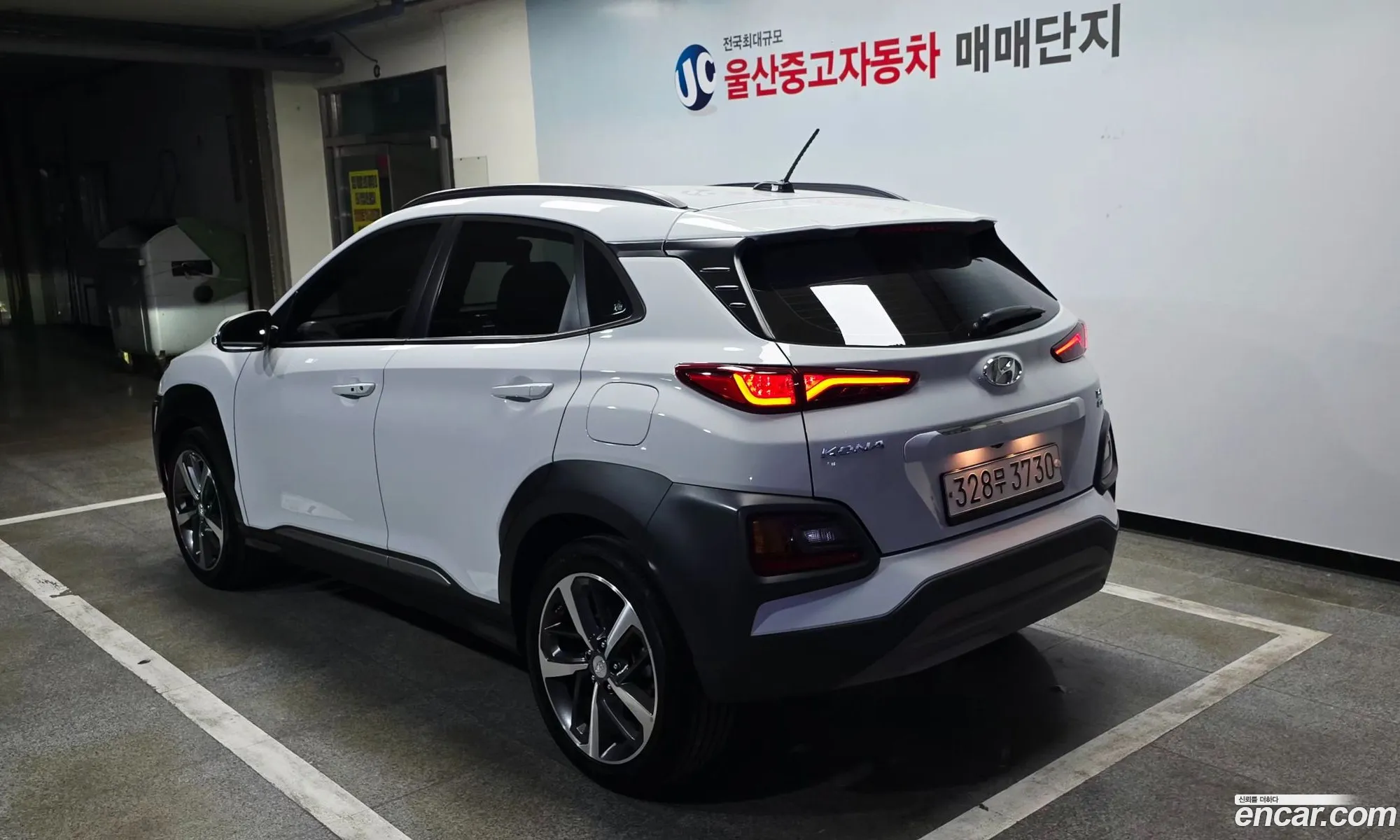 Hyundai Kona 2017 — 19