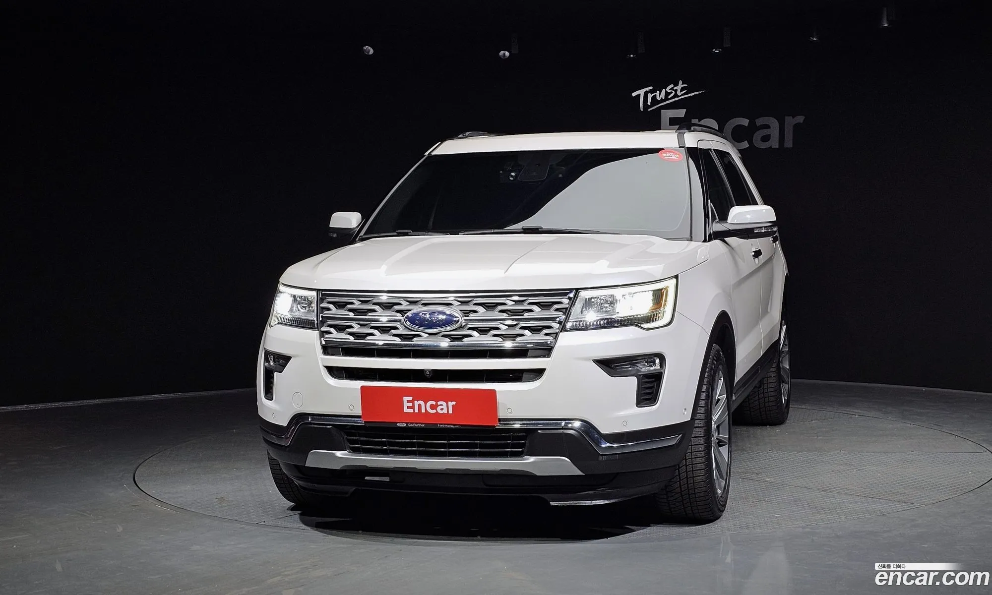 Ford Explorer 2018 1FM5K8FH1JGA09564 — 17