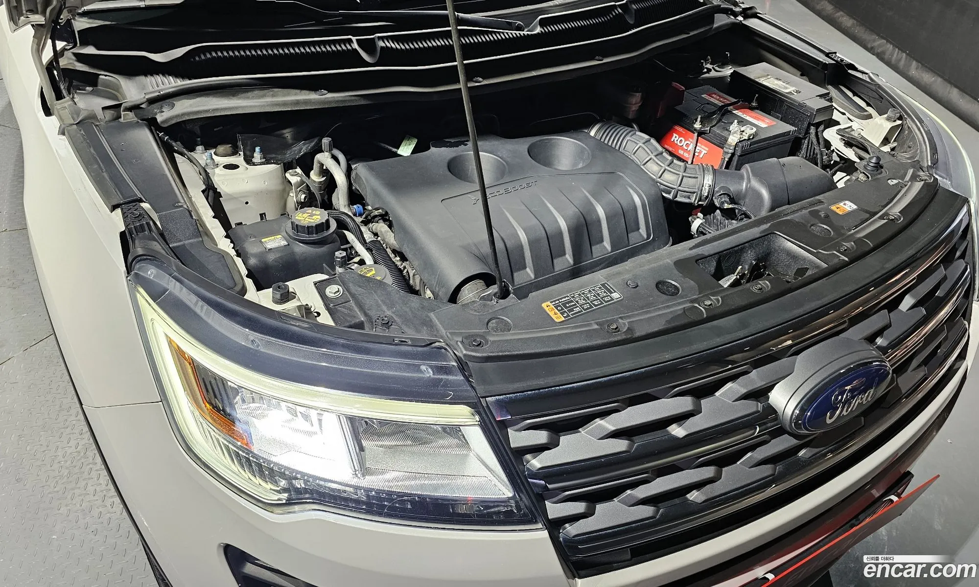 Ford Explorer 2018 1FM5K8FH1JGA09564 — 5