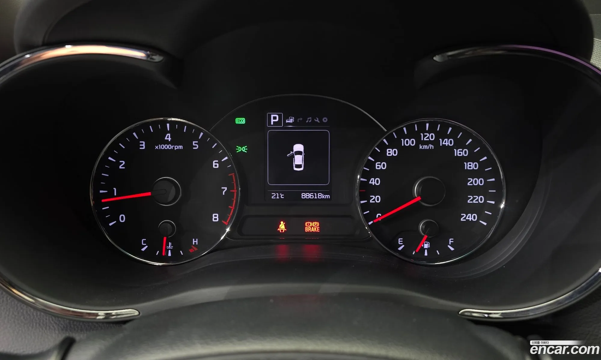Kia K3 2017 — 17