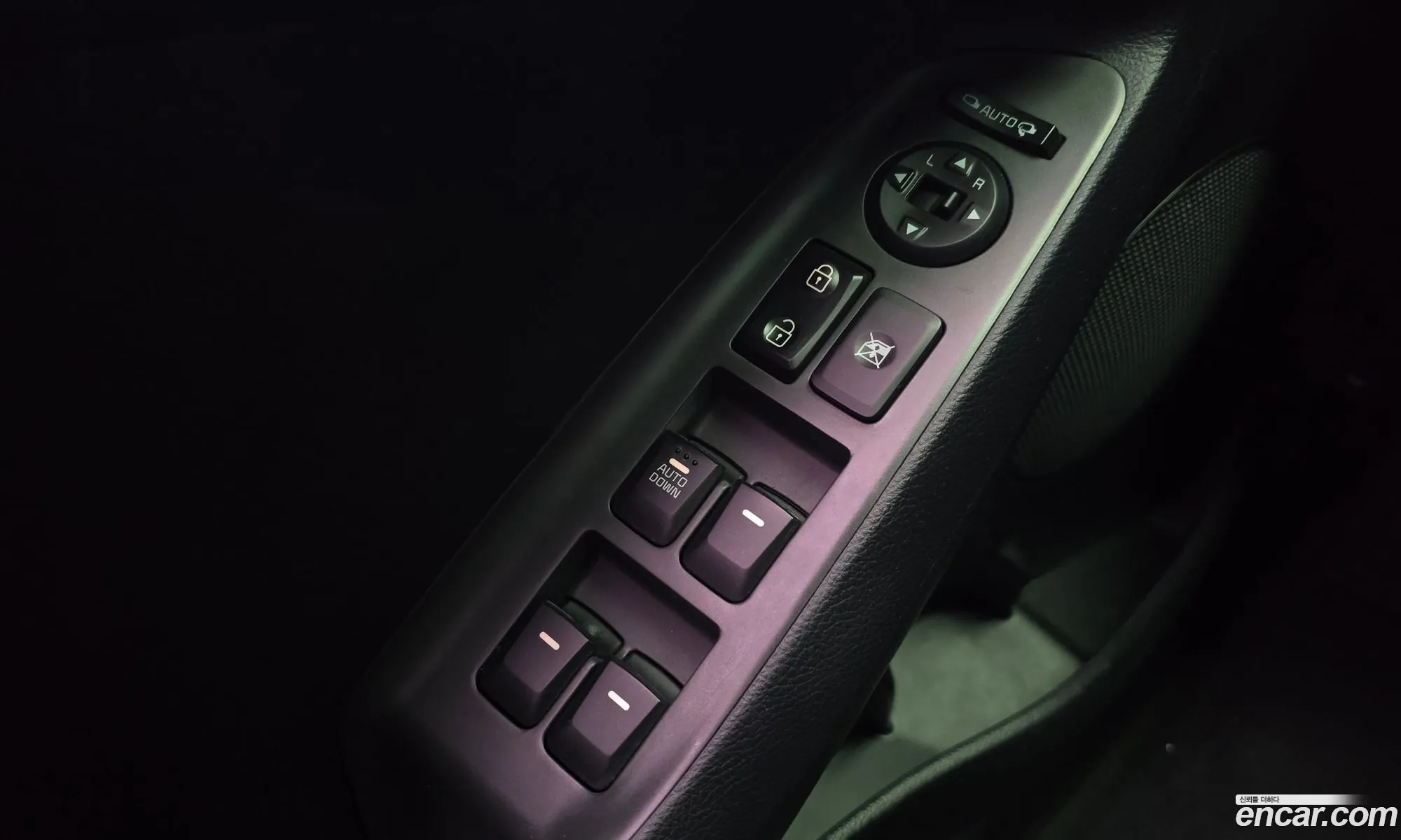 Kia K3 2017 — 14