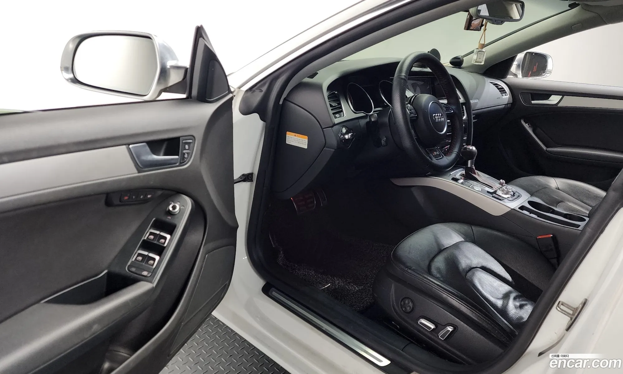 Audi A5 2014 WAUZZZ8T3FA010036 — 19
