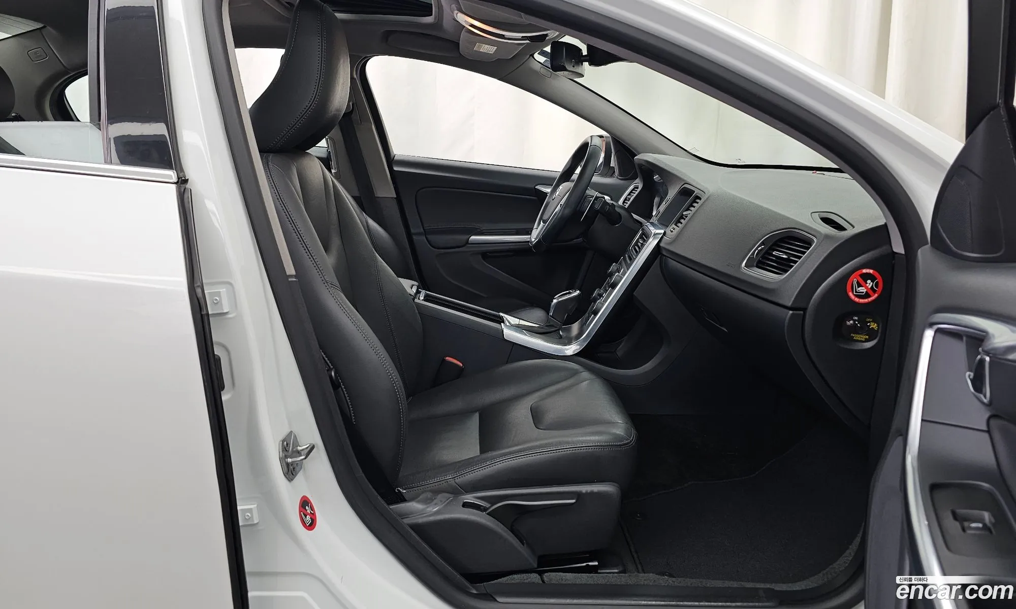 Volvo S60 2014 YV1FS84BBE2304652 — 9