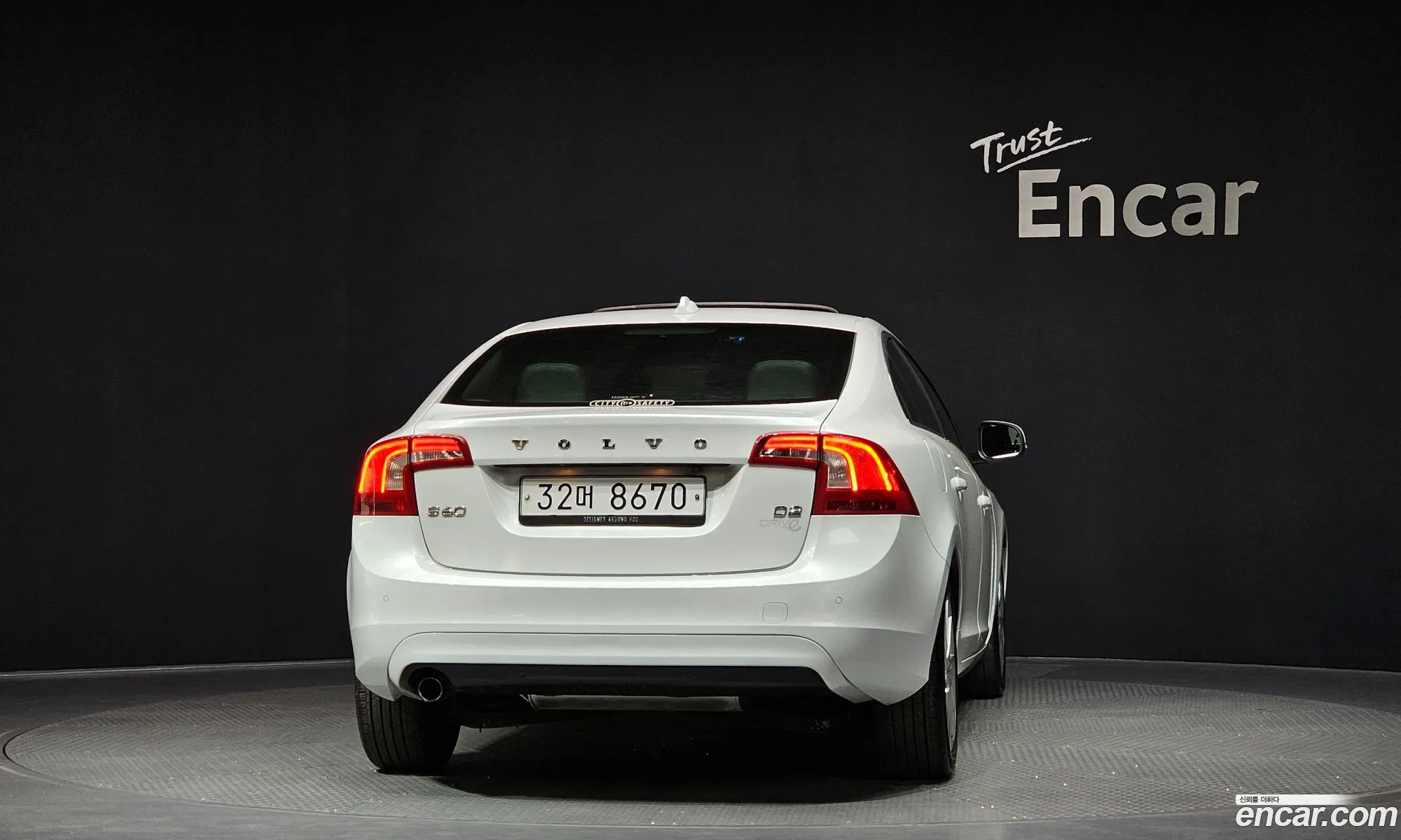 Volvo S60 2014 YV1FS84BBE2304652 — 3