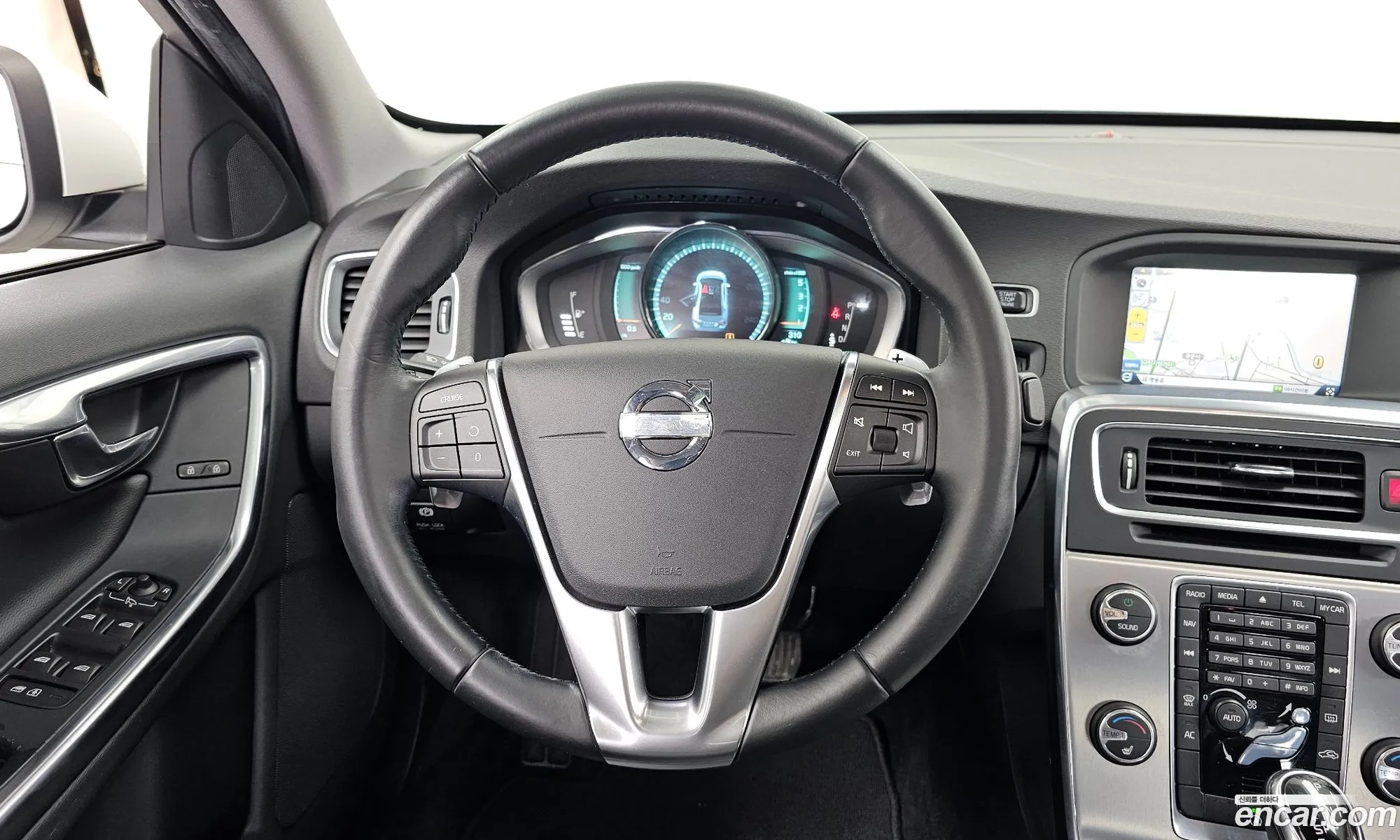 Volvo S60 2014 YV1FS84BBE2304652 — 16