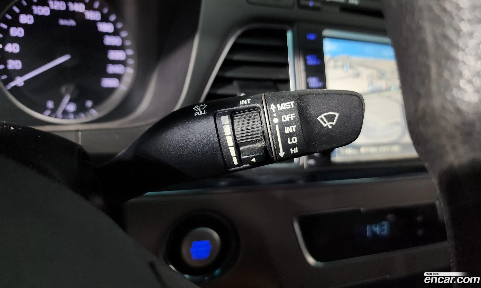 Hyundai LF Sonata 2015 — 30