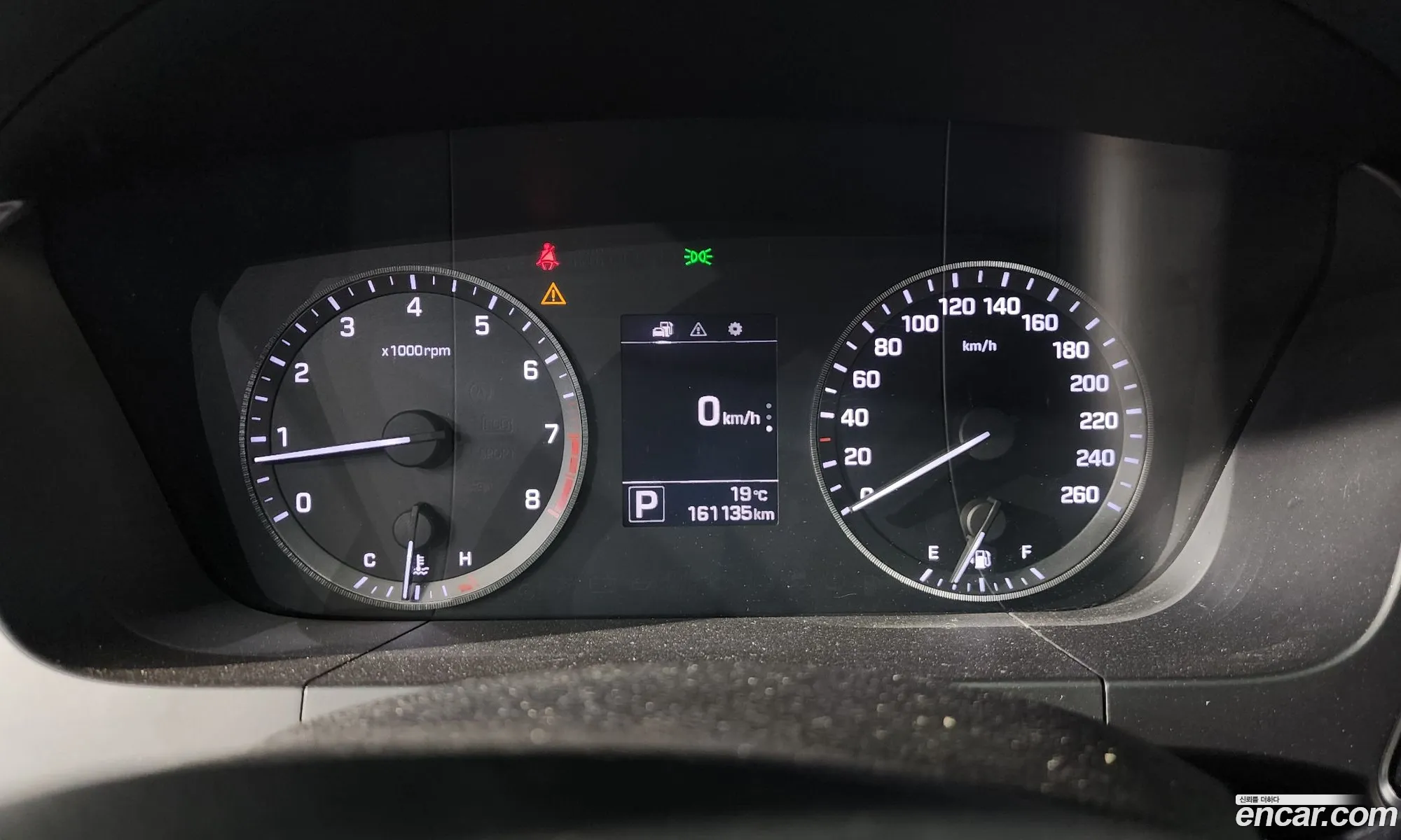 Hyundai LF Sonata 2015 — 16