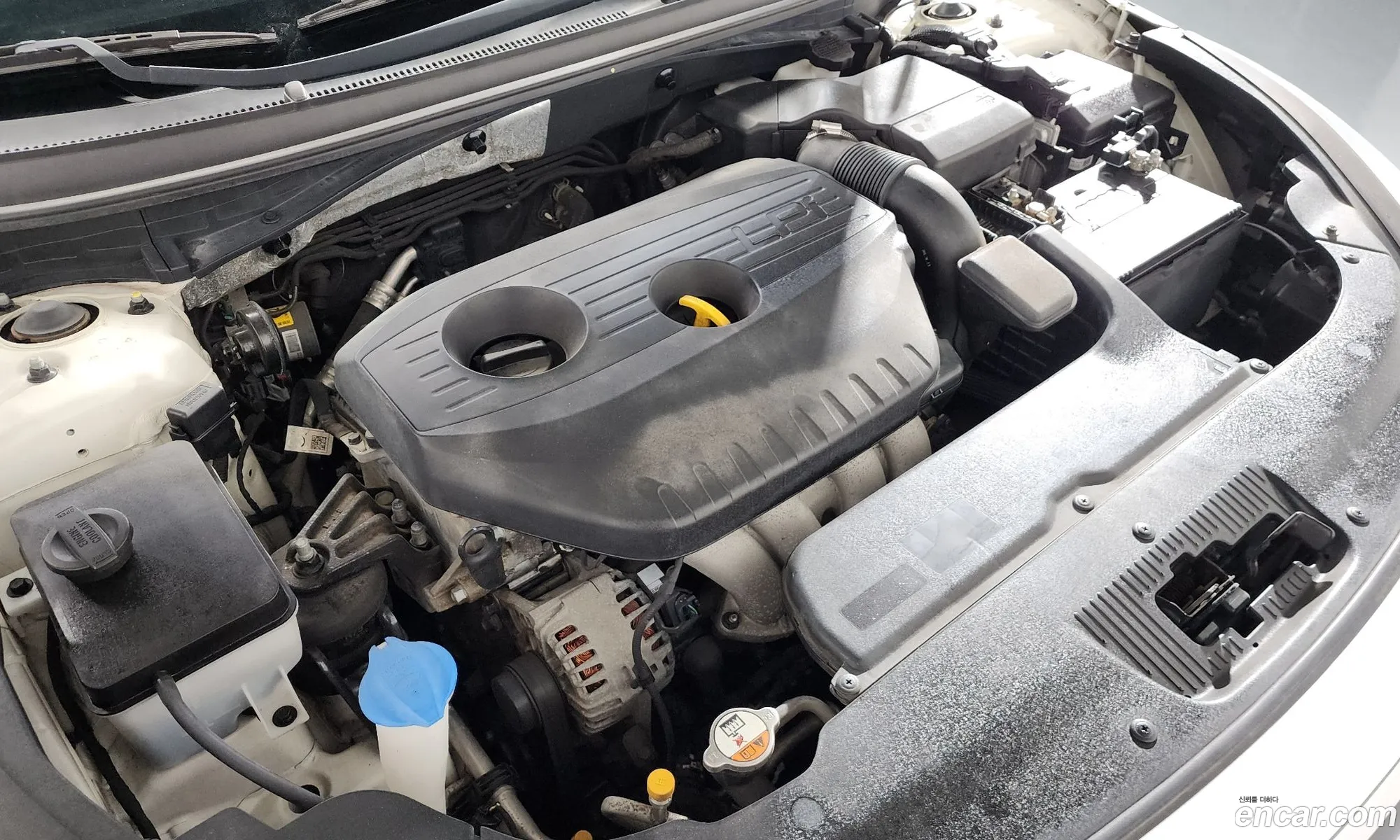 Hyundai LF Sonata 2015 — 29