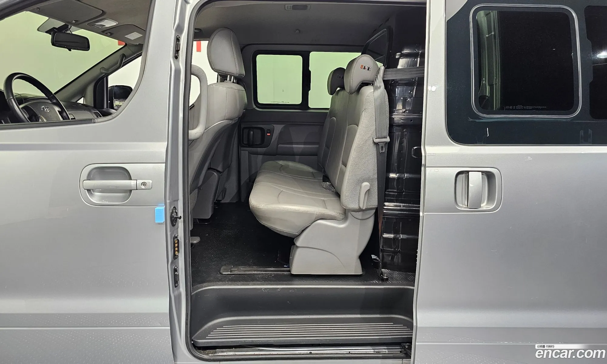 Hyundai Grand Starex 2020 — 5