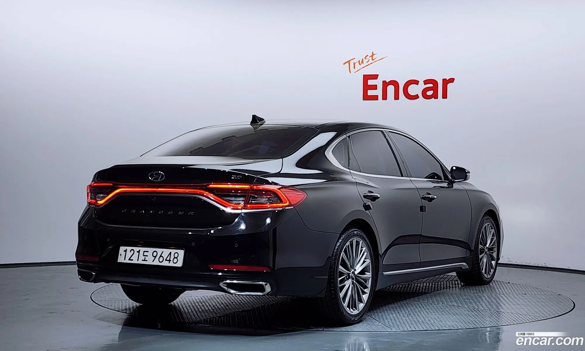 Hyundai Grandeur IG 2017 — 13